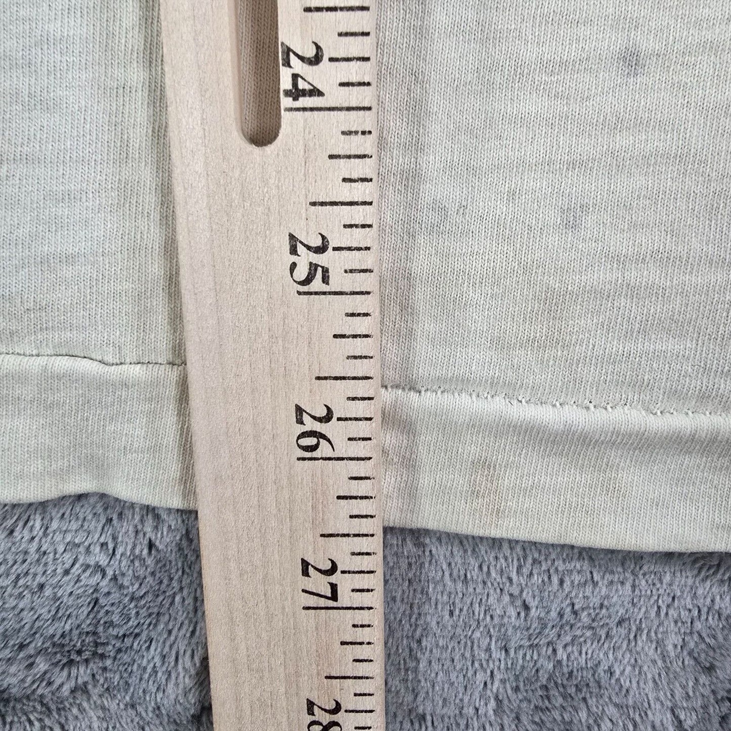 Vintage Thrashed Henry David Thoreau Greenwell's Glory Iowa Fishing T-Shirt M/L