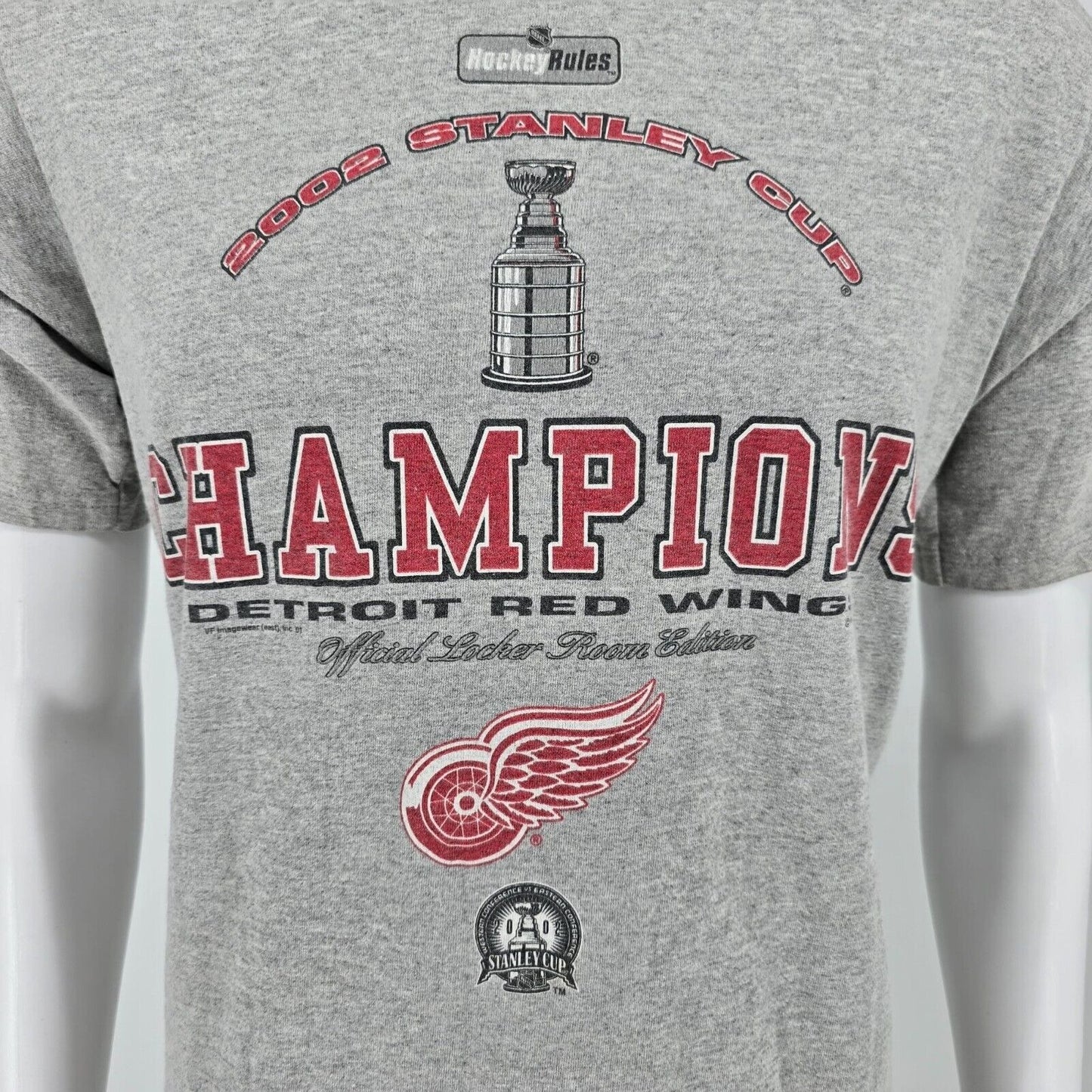 Vintage Lee Sport NHL Detroit Red Wings 2002 Stanley Cup Champions T-Shirt (M)