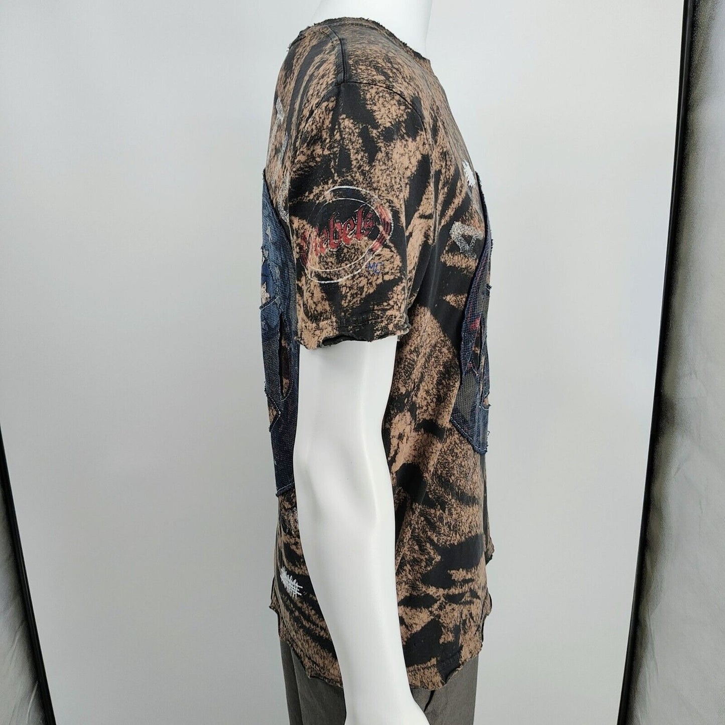 Vintage Y2K Affliction "Live Fast" Logo All Over Print Brown Graphic T-Shirt (L)