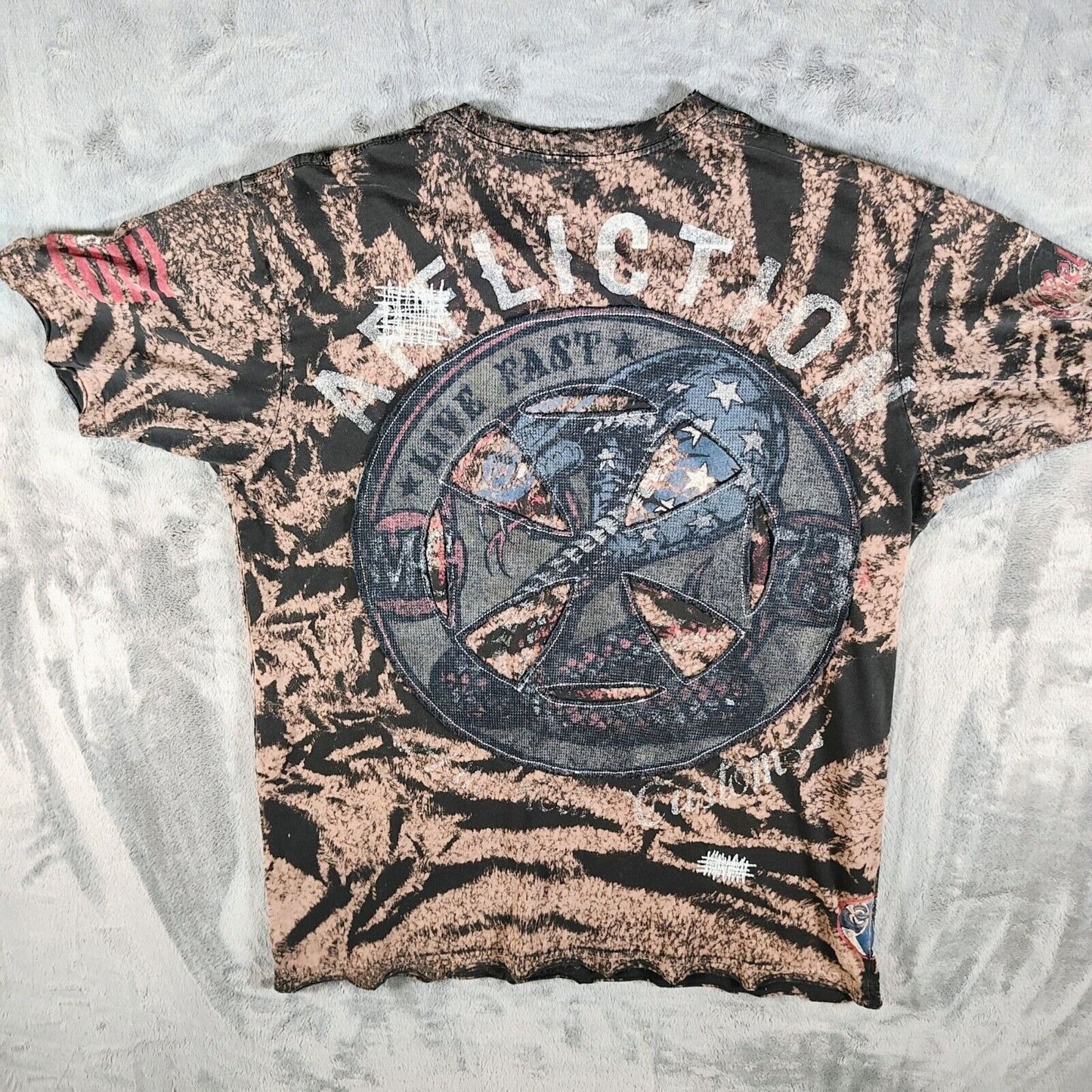 Vintage Y2K Affliction "Live Fast" Logo All Over Print Brown Graphic T-Shirt (L)
