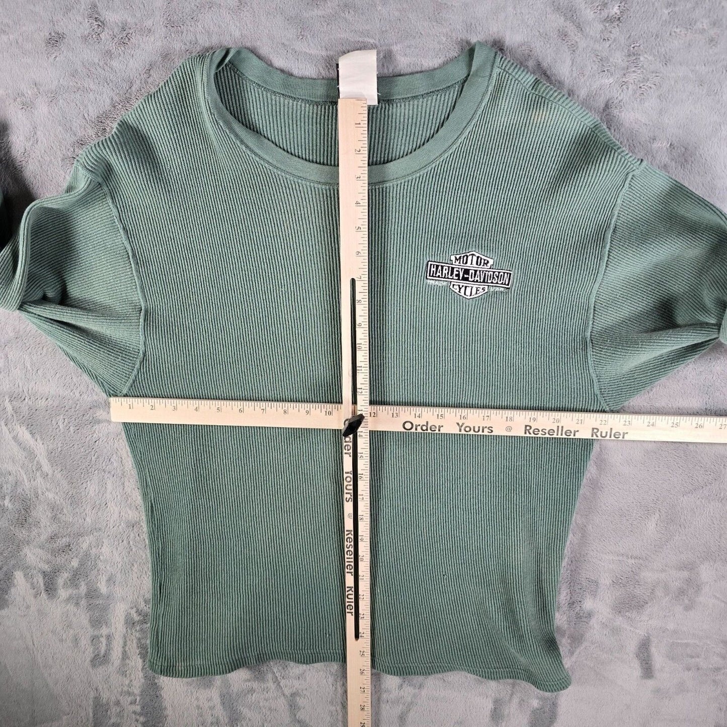 Vintage Y2K Made in USA Embroidered Harley-Davidson Motorcycles Thermal Shirt -L