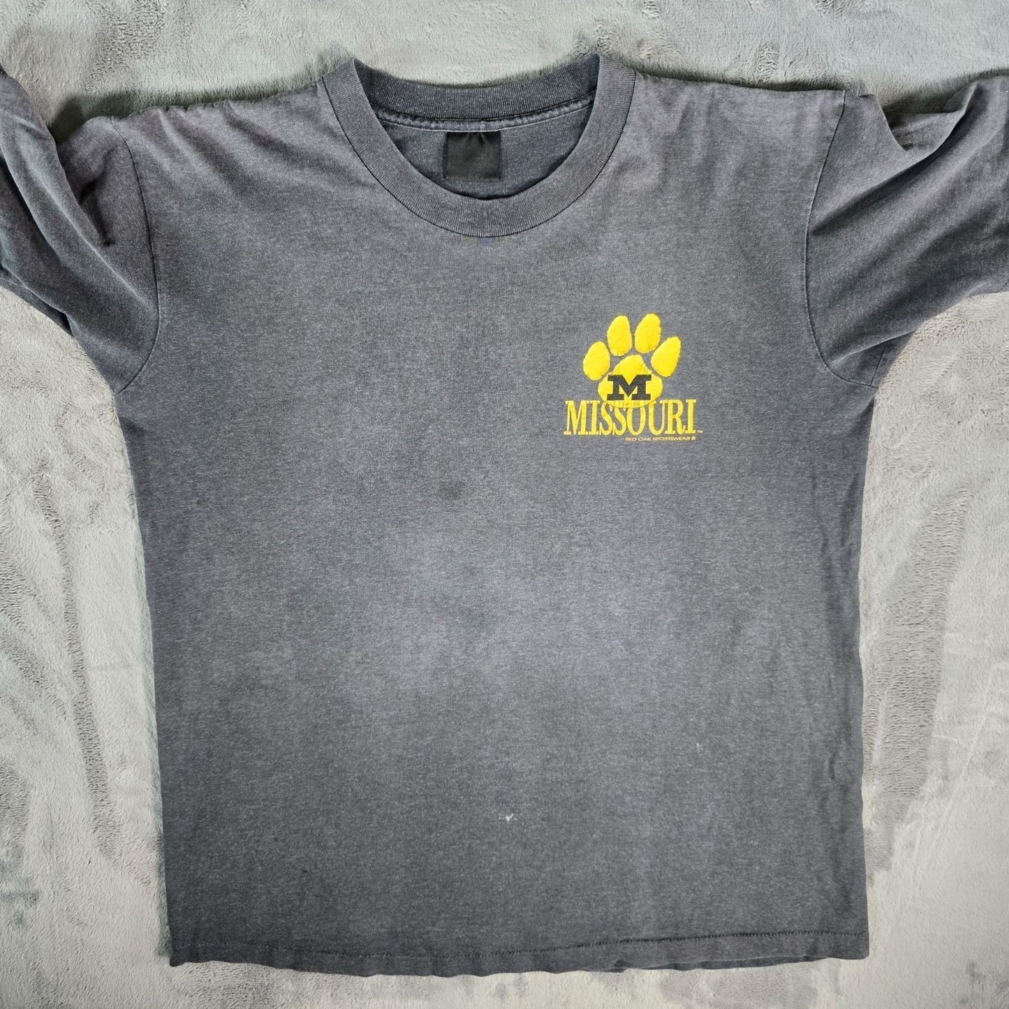 Vintage 1990s Red Oak Sportswear University of Missouri Faded Black T-Shirt (XL)