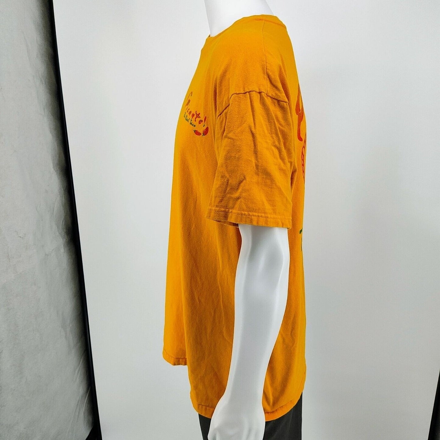 Vintage 1990s Single Stitch Hanes Beefy-T "Picante! The Real Taco" T-Shirt (L)