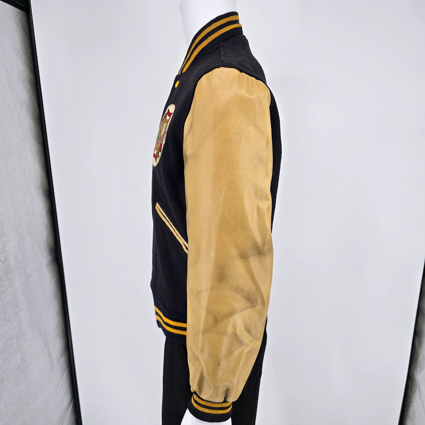 Vintage 1970s VFW Veterans of Foreign Wars Wool/Leather Varsity Jacket (S)