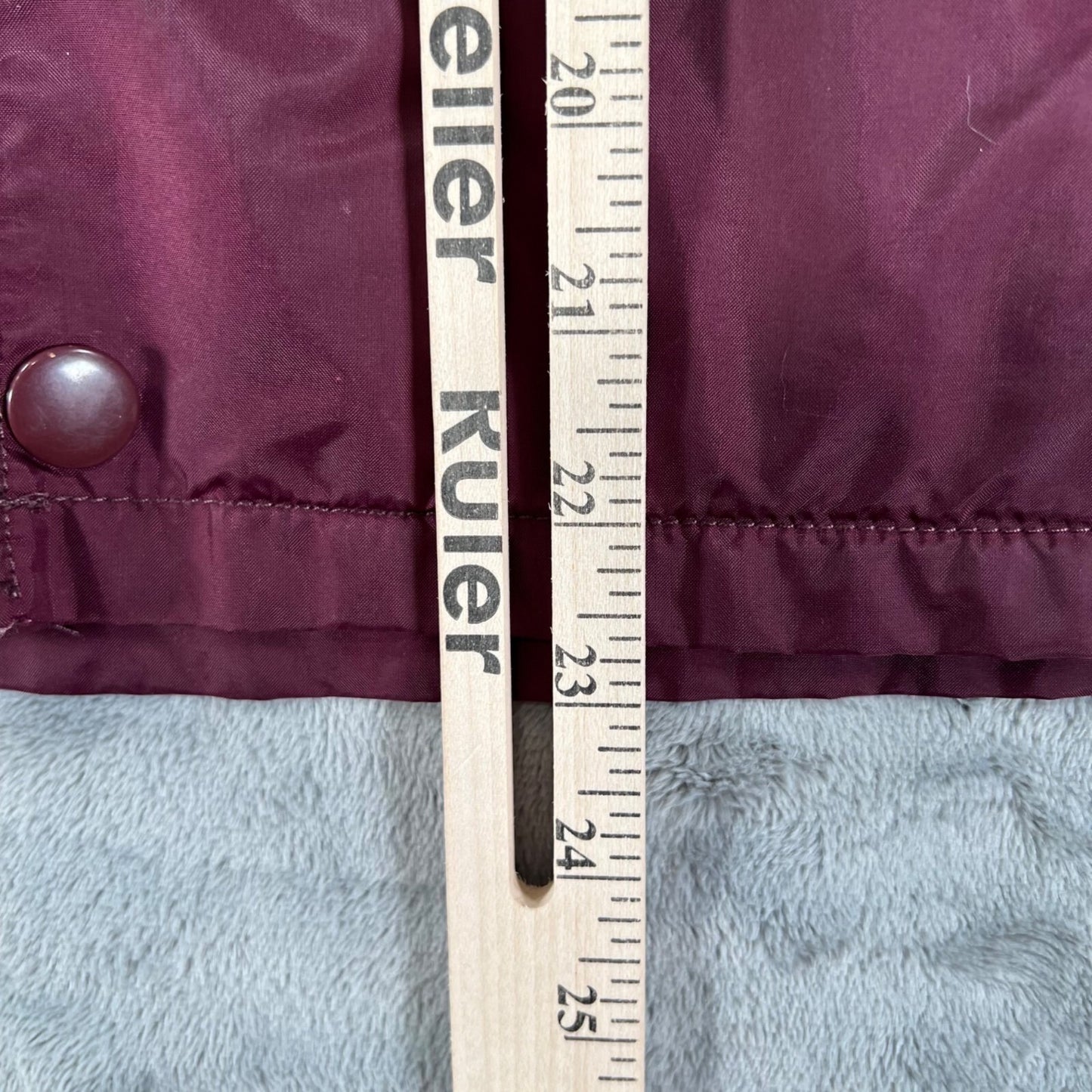 Vans "Off The Wall" Boy's Burgundy Lined Nylon Torrey Coaches' Jacket (Youth M)