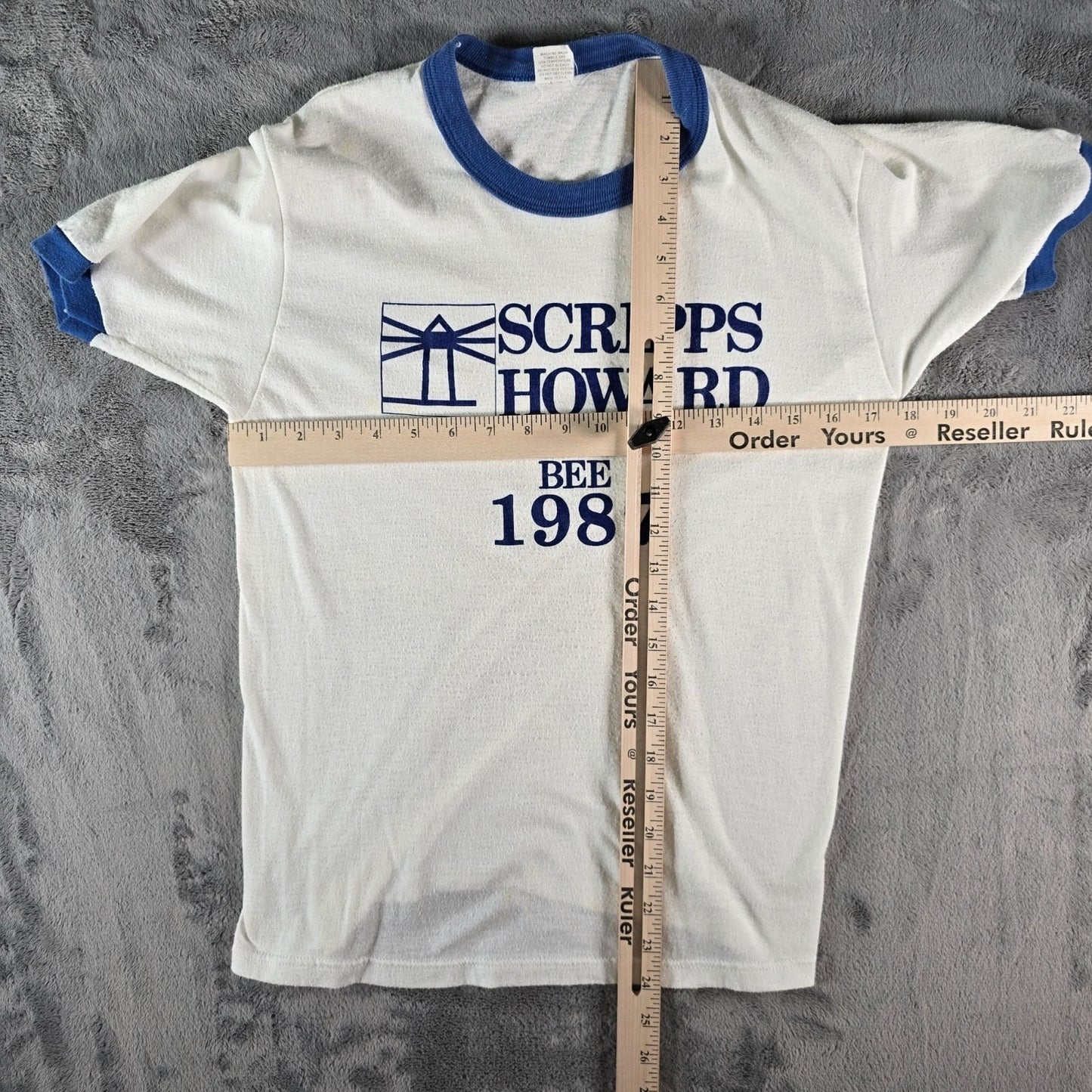 Vintage 1987 Velva Sheen Scripps Howard National Spelling Bee Ringer T-Shirt (S)
