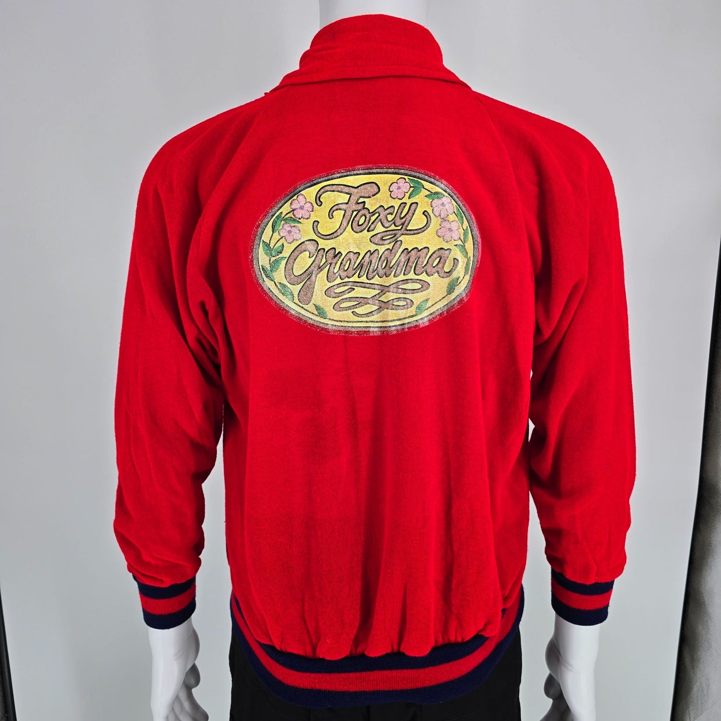 Vintage 1970s Unbranded "Foxy Grandma" Glitter Graphic Zip-Up Jacket (L)