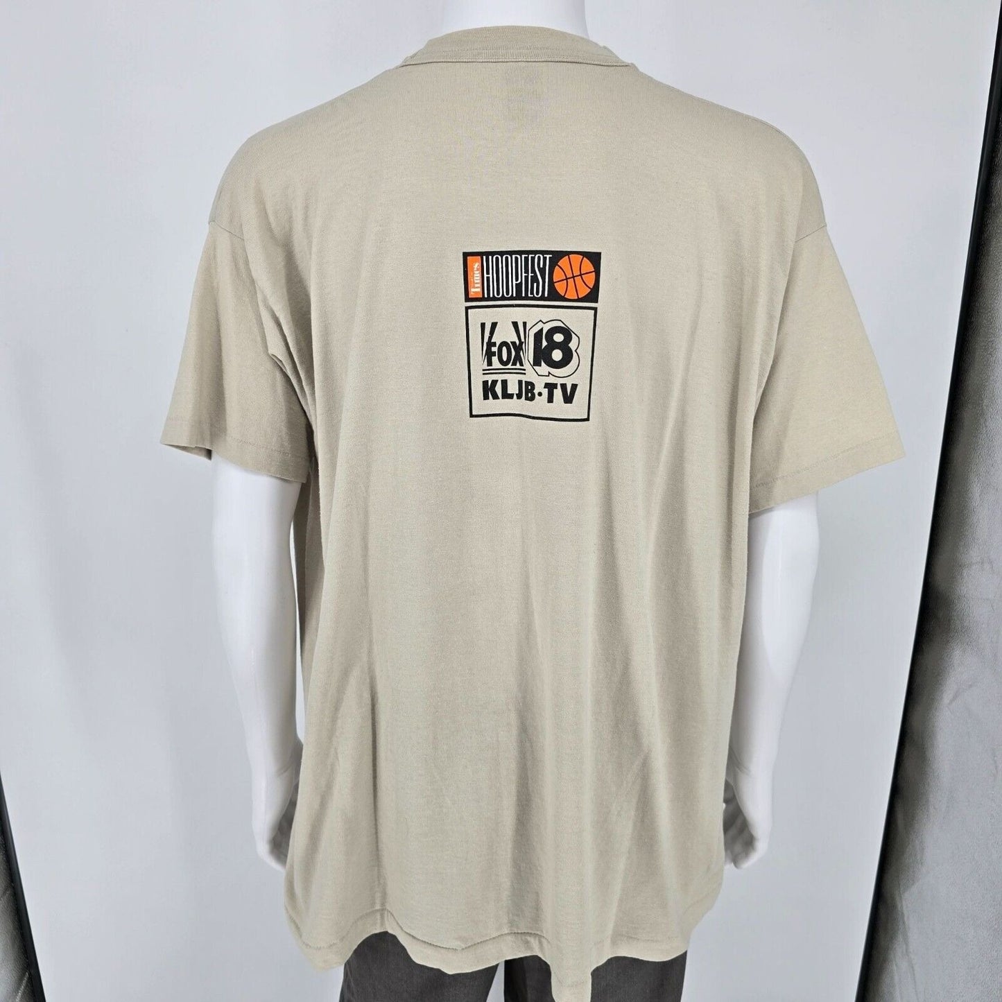 Vintage 90s Iowa Basketball Quad City Times Hoopfest Volunteer T-Shirt (XXL)