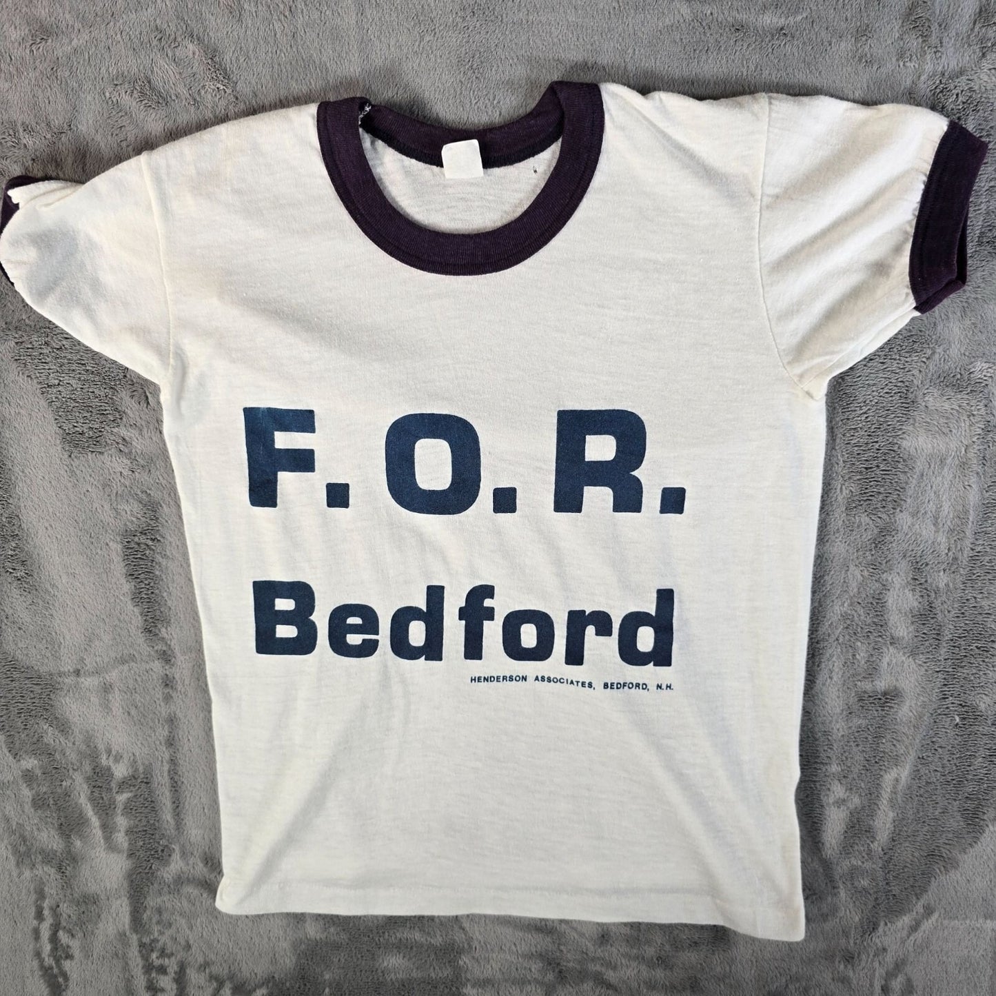 Vintage 1970s F.O.R. Bedford Henderson Associates New Hampshire Ringer Tee (XS)