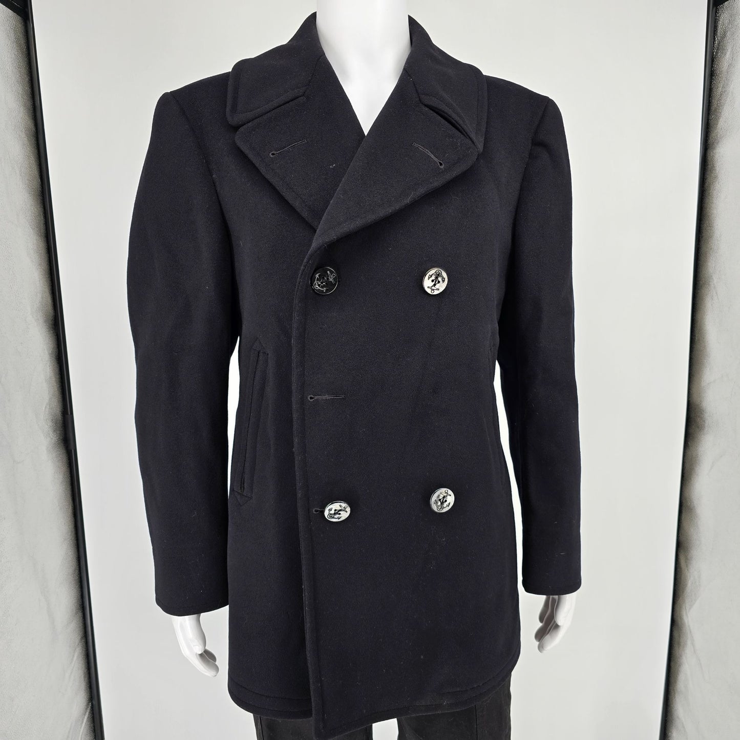 Vintage 1950s U.S. Navy Midnight Blue Double-Breasted Wool Peacoat (M)