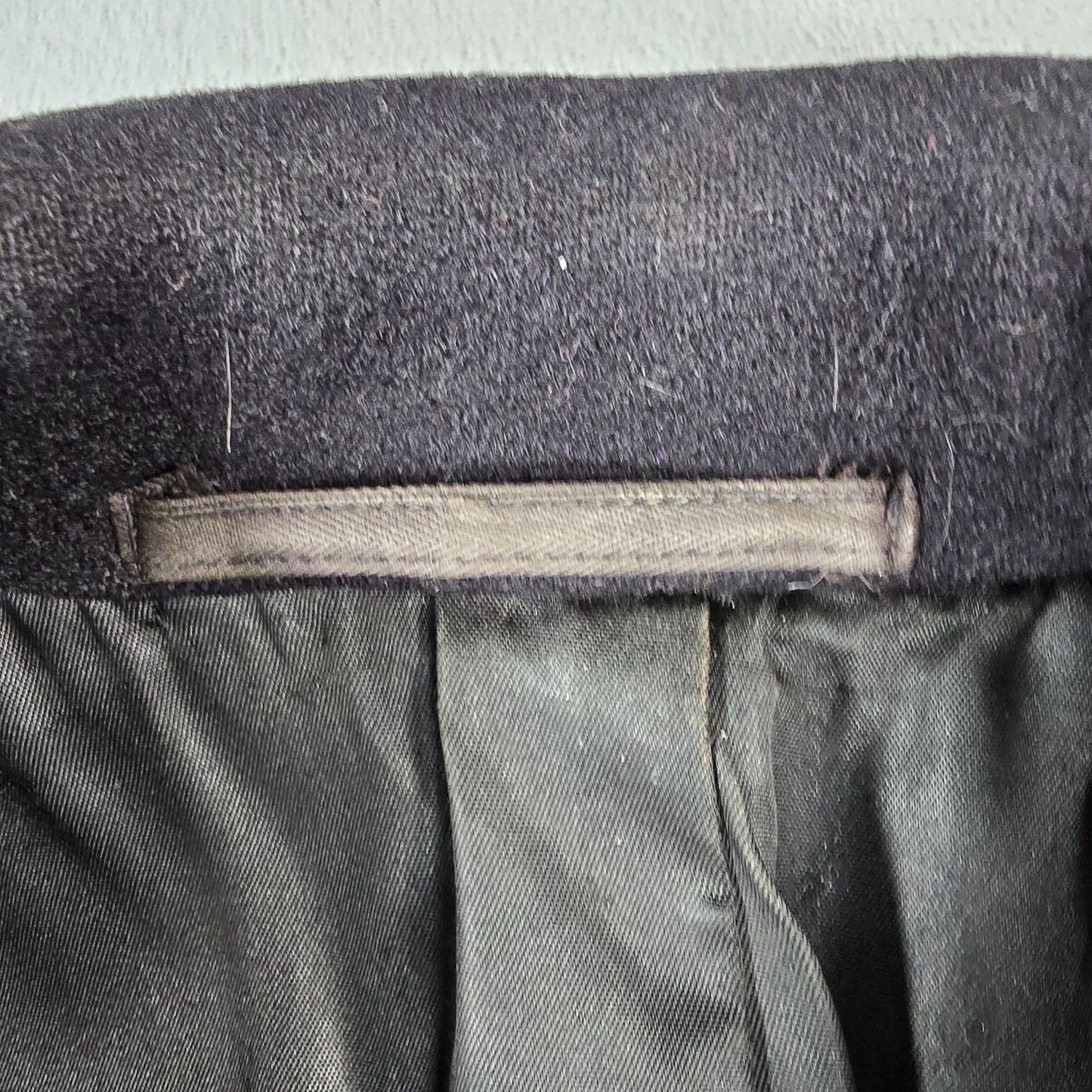 Vintage 1950s U.S. Navy Midnight Blue Double-Breasted Wool Peacoat (M)