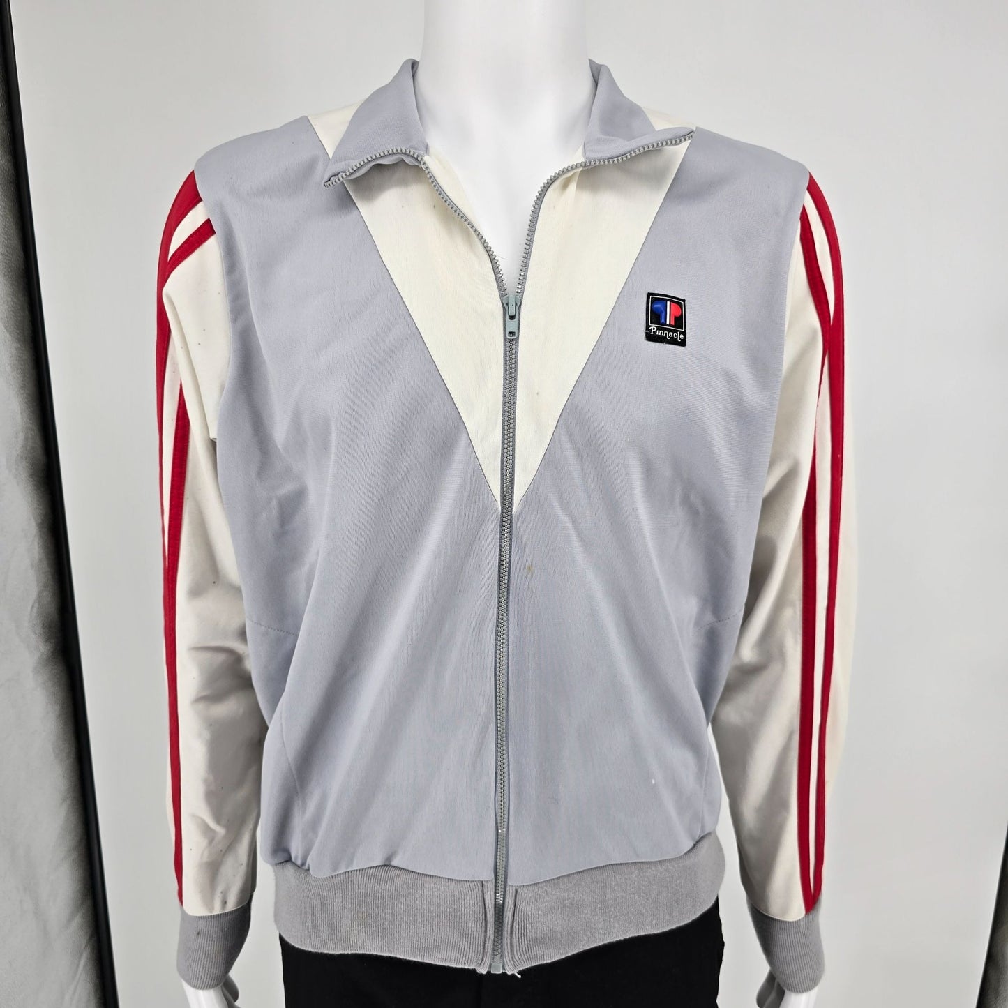 Distressed Vintage 1980s Pinnacle Grey/White/Red Zip Up Tricot Track Jacket (XL)