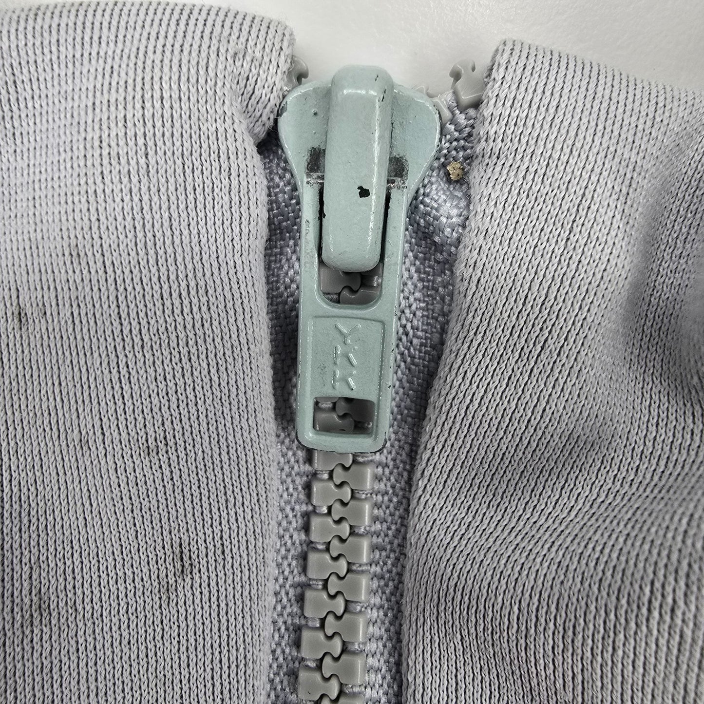 Distressed Vintage 1980s Pinnacle Grey/White/Red Zip Up Tricot Track Jacket (XL)