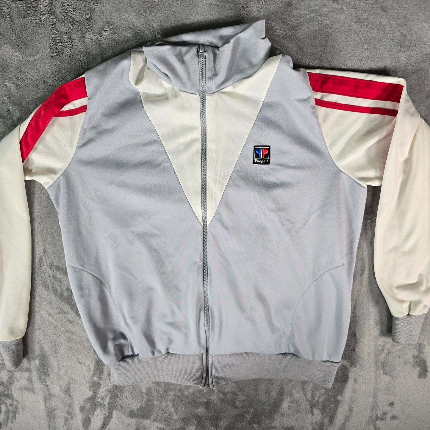 Distressed Vintage 1980s Pinnacle Grey/White/Red Zip Up Tricot Track Jacket (XL)