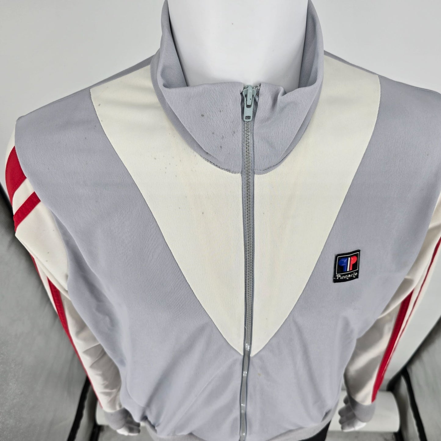 Distressed Vintage 1980s Pinnacle Grey/White/Red Zip Up Tricot Track Jacket (XL)