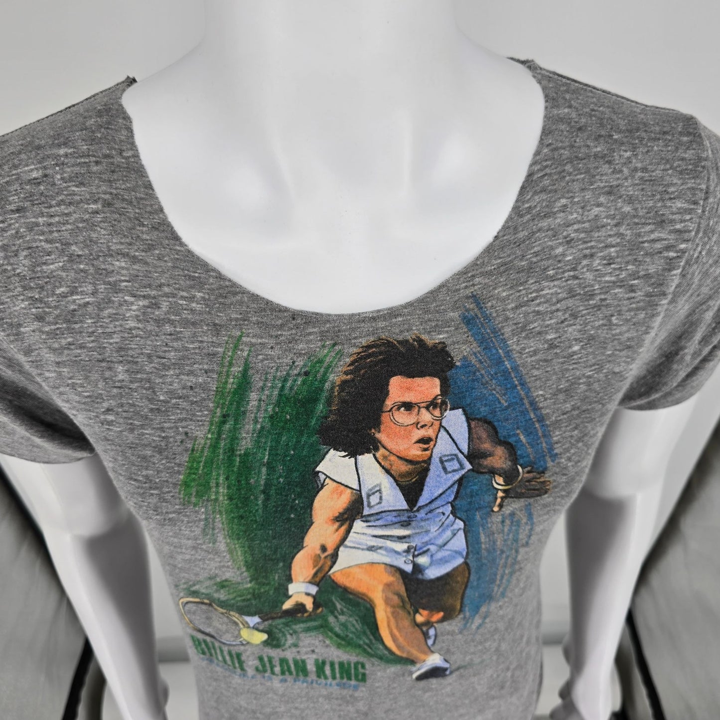 Distressed 2011 Homage Bille Jean King "Pressure is a Privilege" T-Shirt (S)