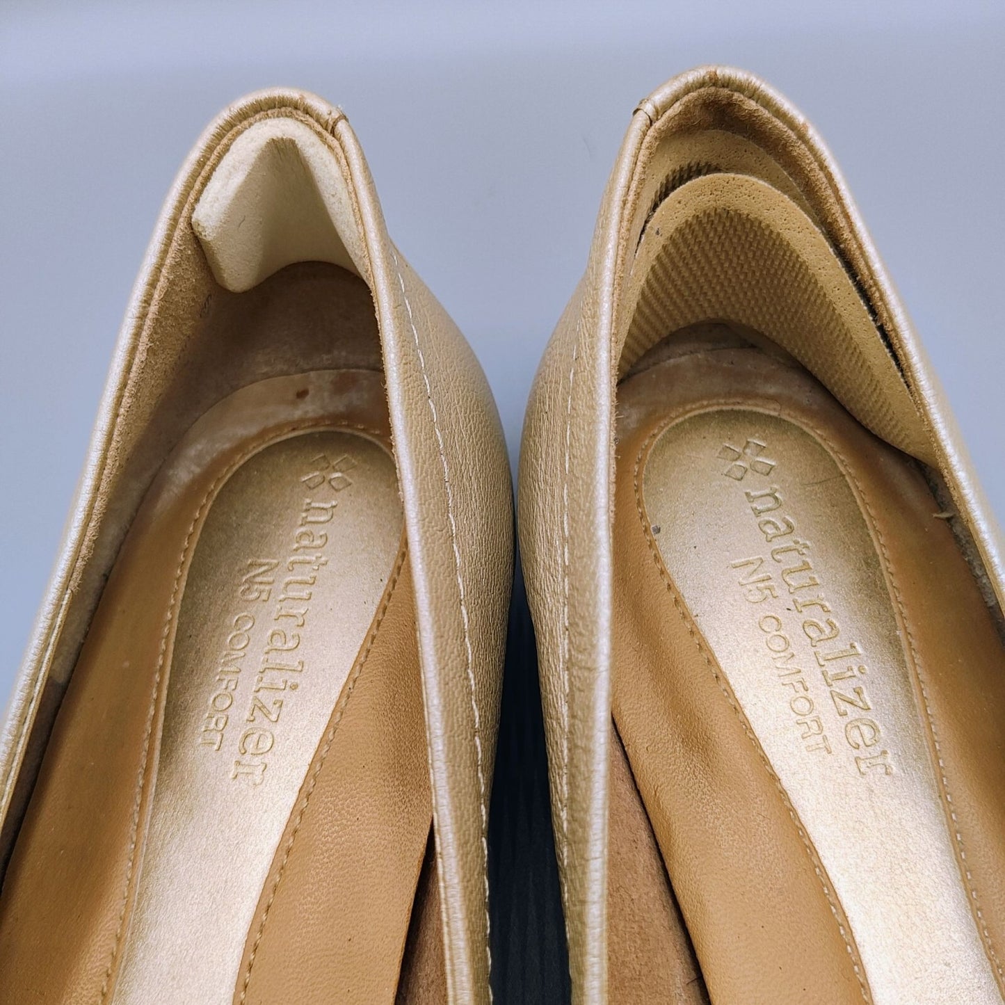 Naturalizer "Maude" Womens Beige Leather N5 Comfort Flats Woven Toe Design (9M)