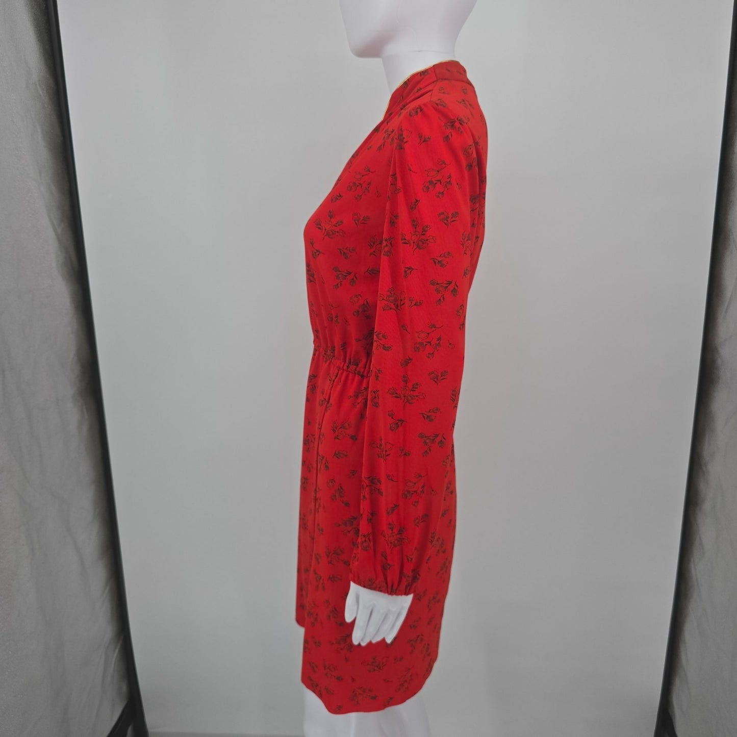 Vintage 1980s Red Ditsy Floral Cheongsam-Inspired Mandarin Collar Day Dress (M)