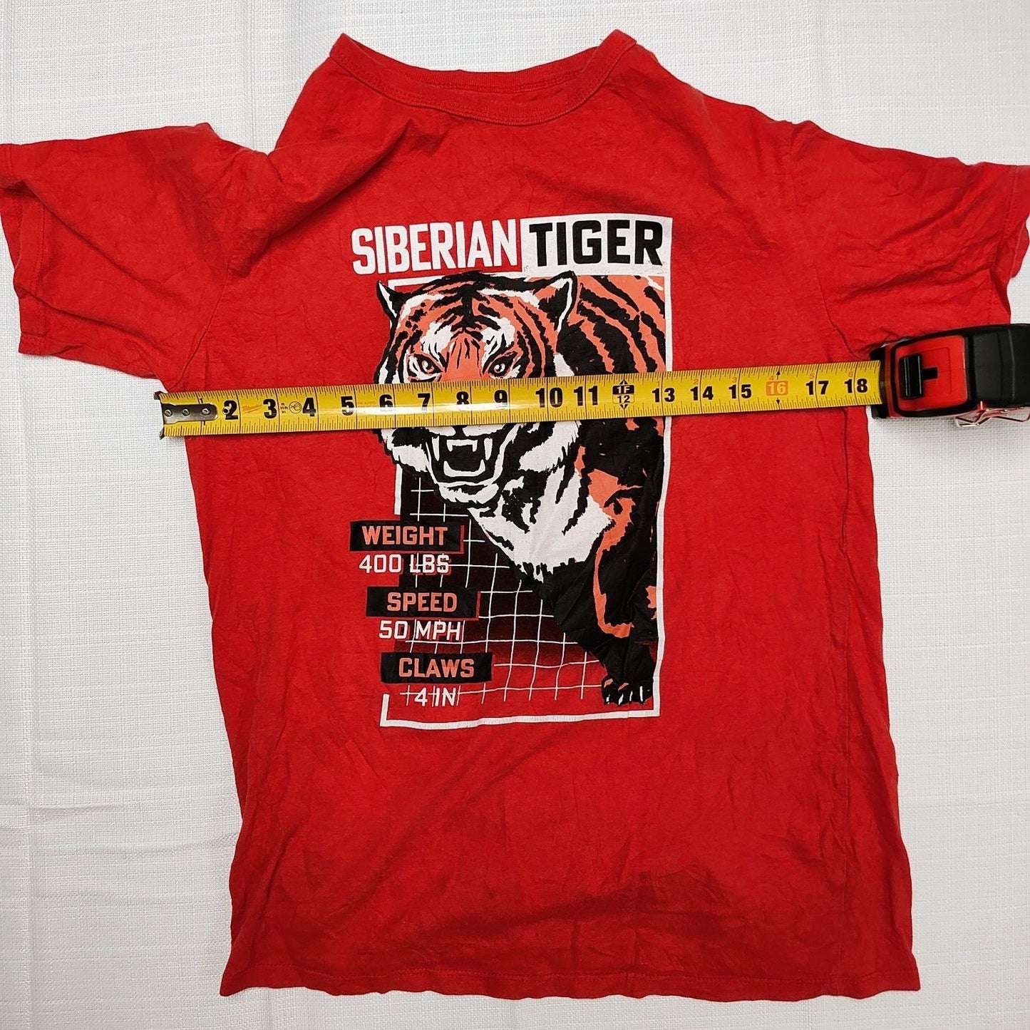 Siberian Tiger Weight Speed Claws Red Children's T-Shirt (XXL -16)