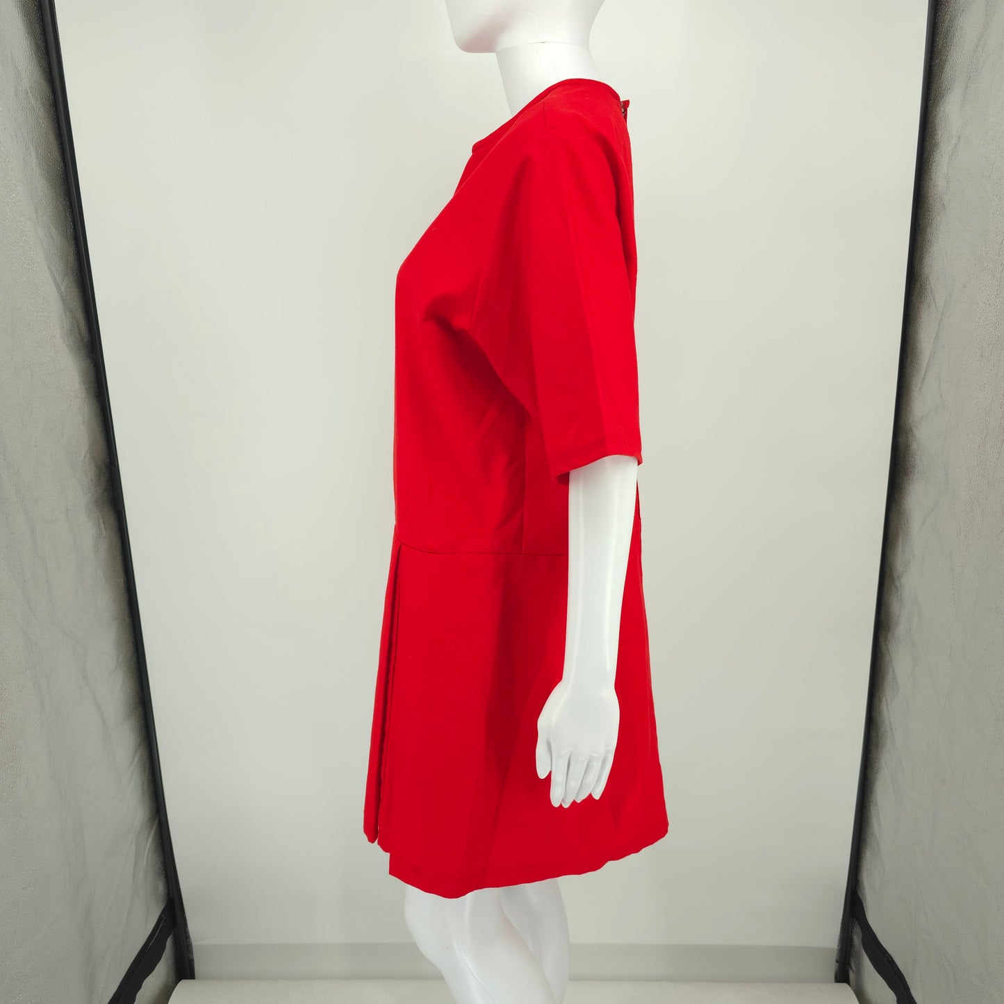 Vintage 1960s Masters Youngstown Ohio Red Drop-Waist A-Line Box Pleat Dress (XL)