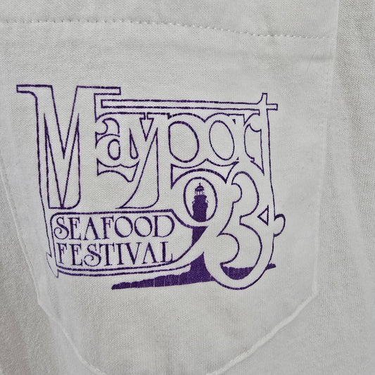 Distressed Vintage 1993 Mayport Seafood Festival Florida Pocket T-Shirt (XL)