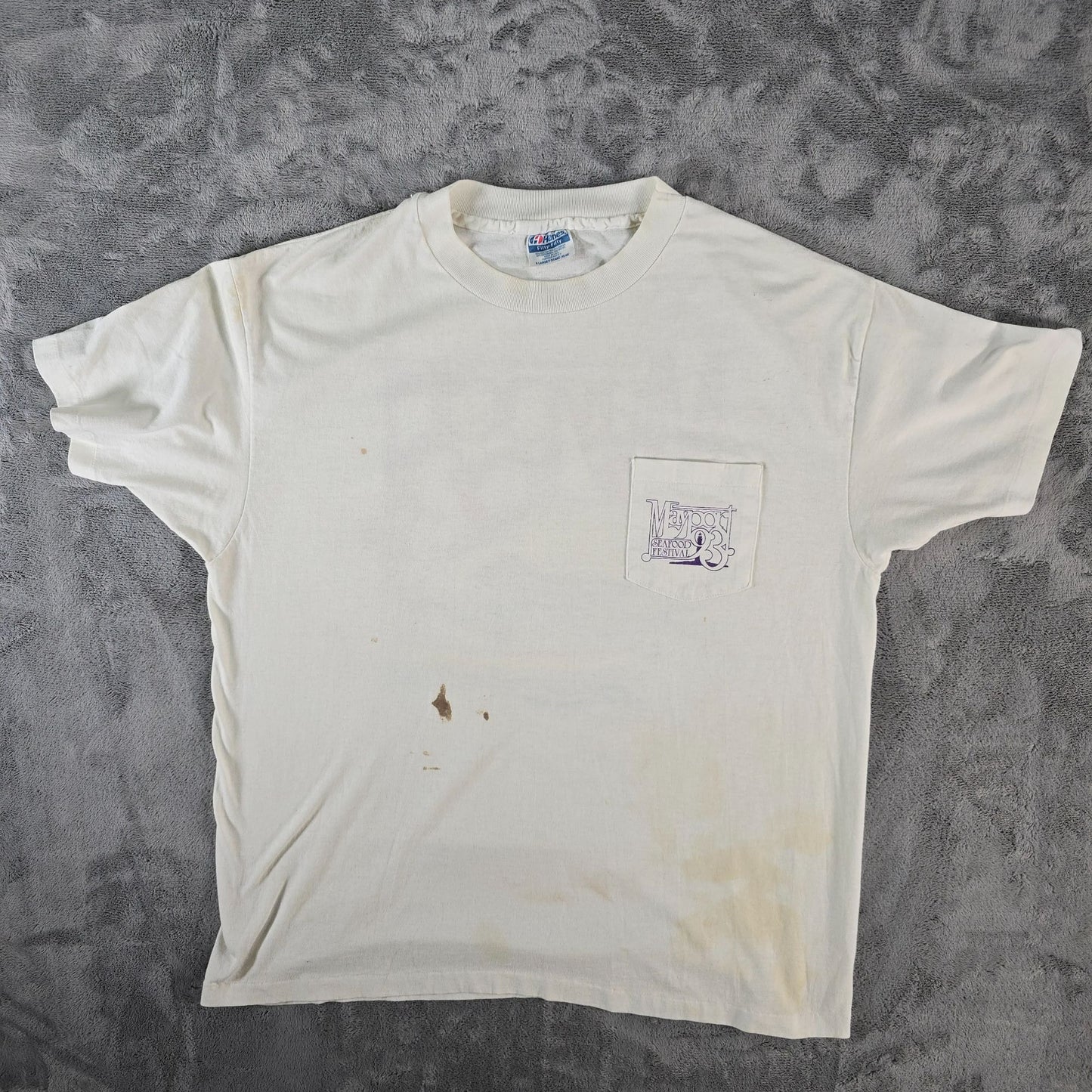 Distressed Vintage 1993 Mayport Seafood Festival Florida Pocket T-Shirt (XL)