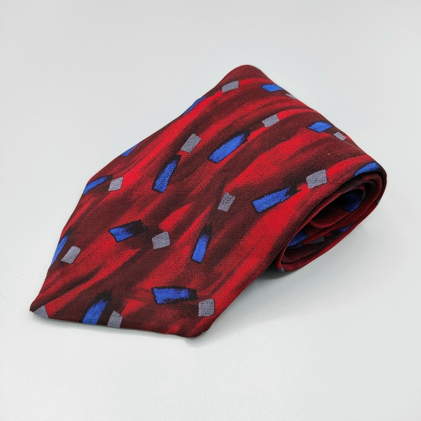 Barrington Mens Red and Blue Geometric Pattern 100% Silk 4" Wide Necktie
