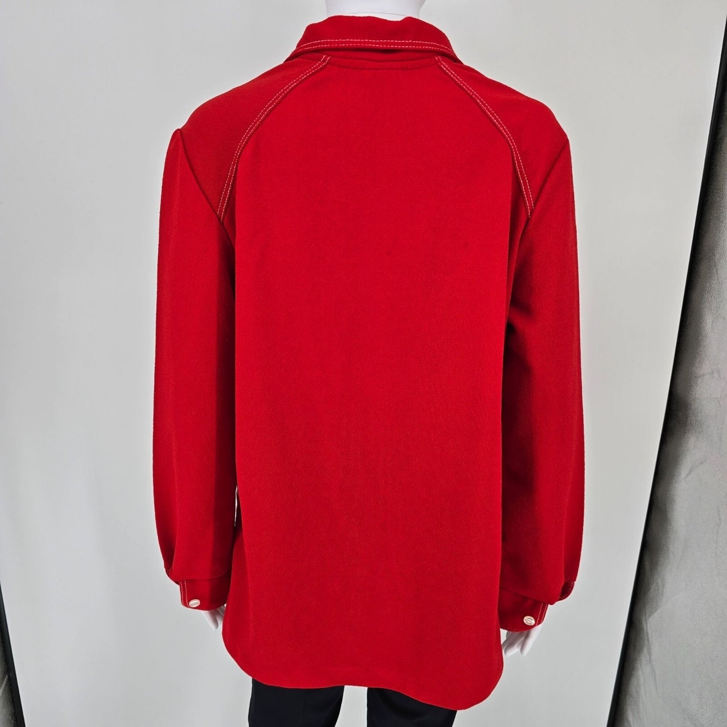 Vintage 1970s Montgomery Ward Women's Red Knit Leisure Shirt Jacket (L)