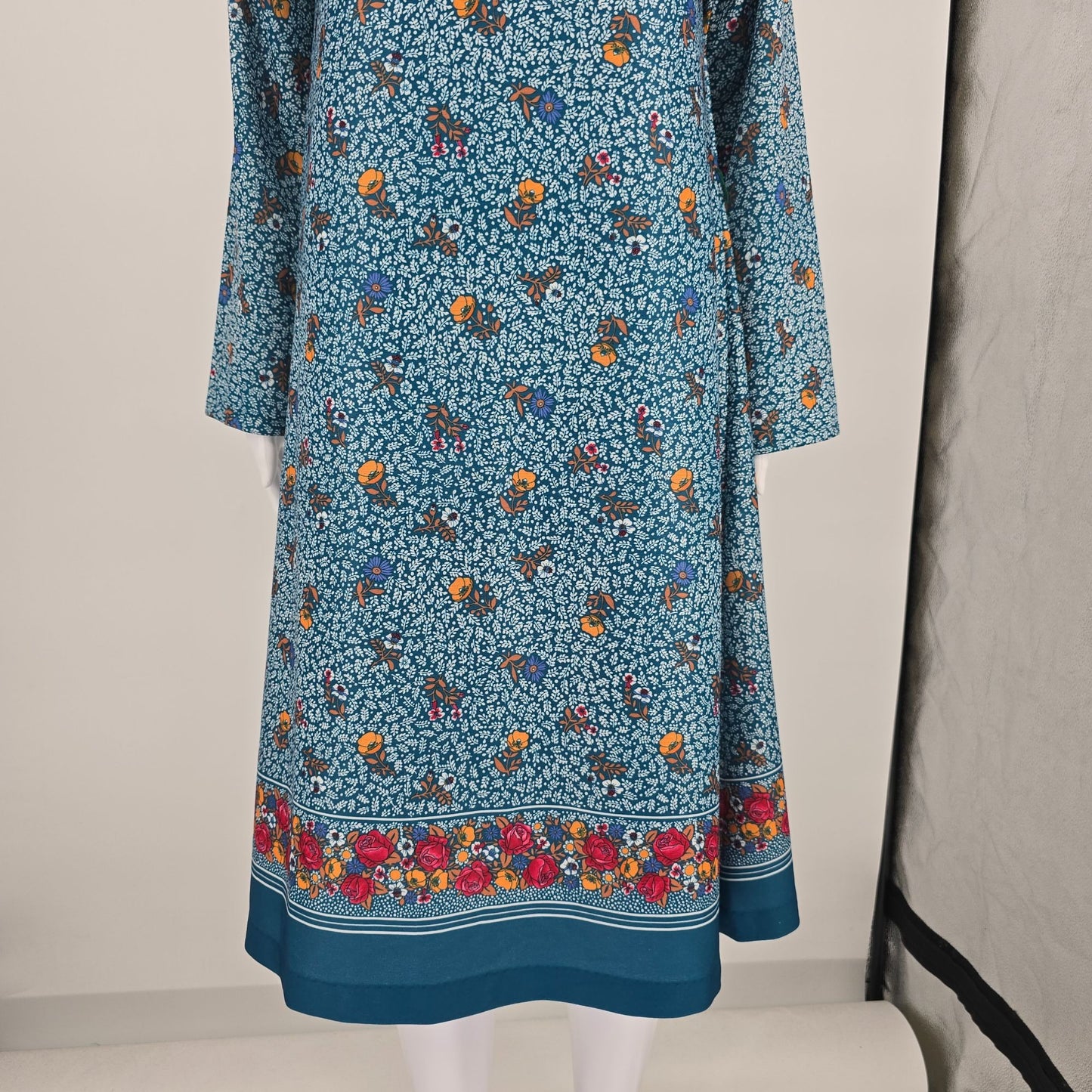 Vintage 1970s Boho Ditsy Floral Print Peasant Style Pullover Tunic Dress (L)