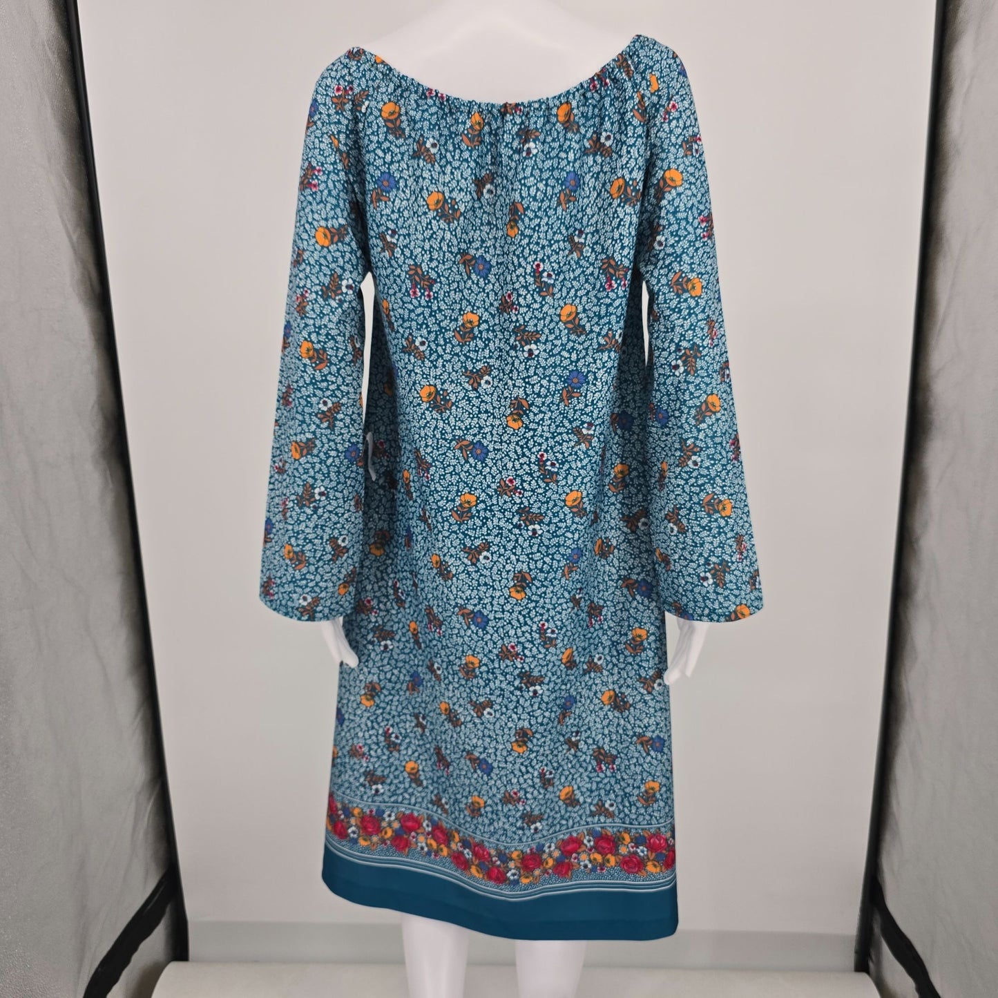 Vintage 1970s Boho Ditsy Floral Print Peasant Style Pullover Tunic Dress (L)