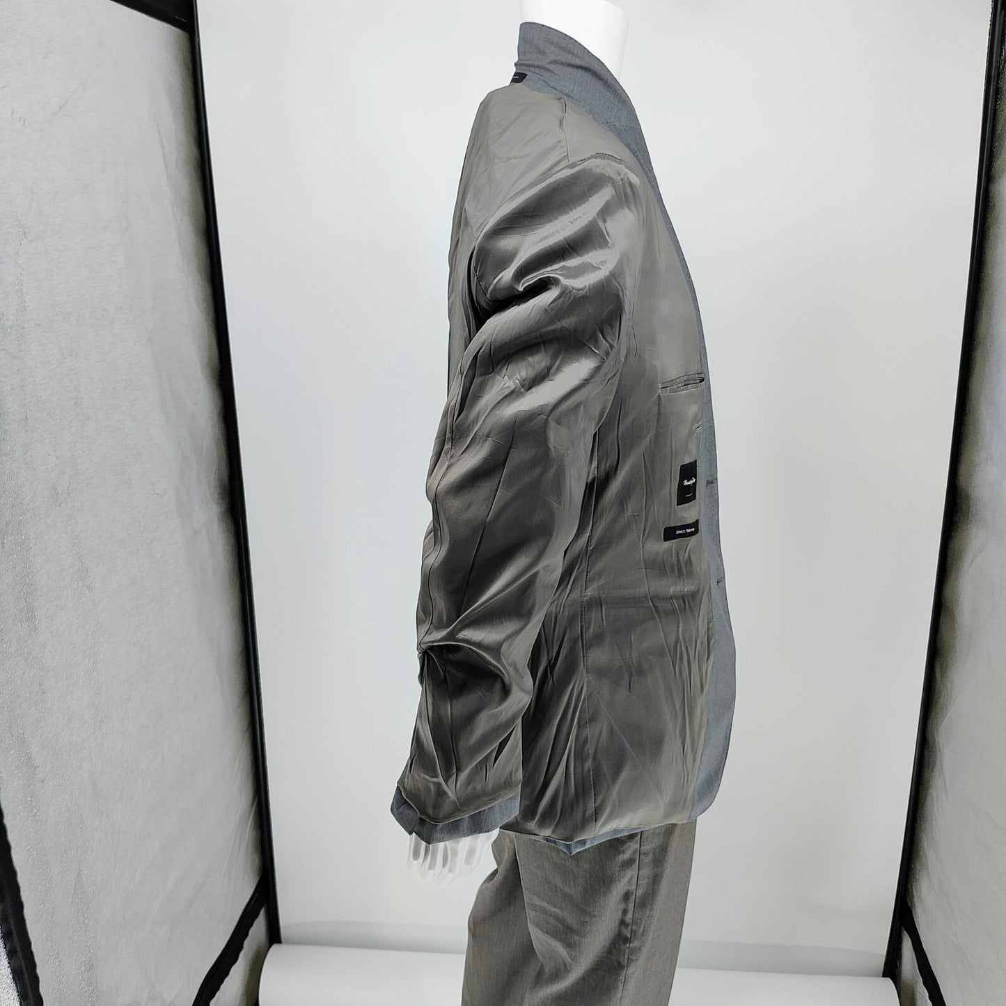 Boss Hugo Boss Gray Johnsont5/Lenon1 Johnston Lenon Suit Jacket (42L)