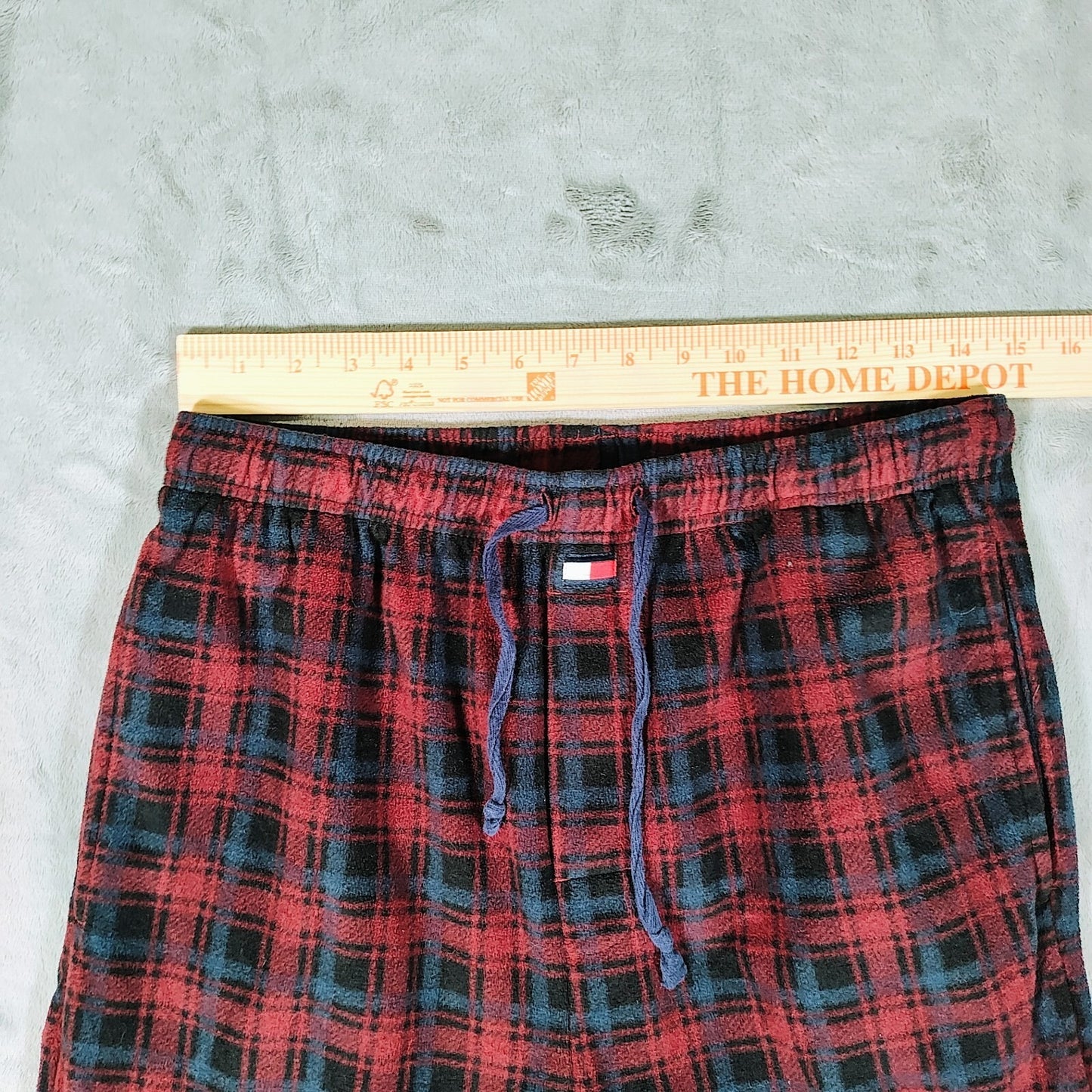 Tommy Hilfiger Sleepwear Red and Blue Plaid Fleece Mens Pajama Pants (Small)
