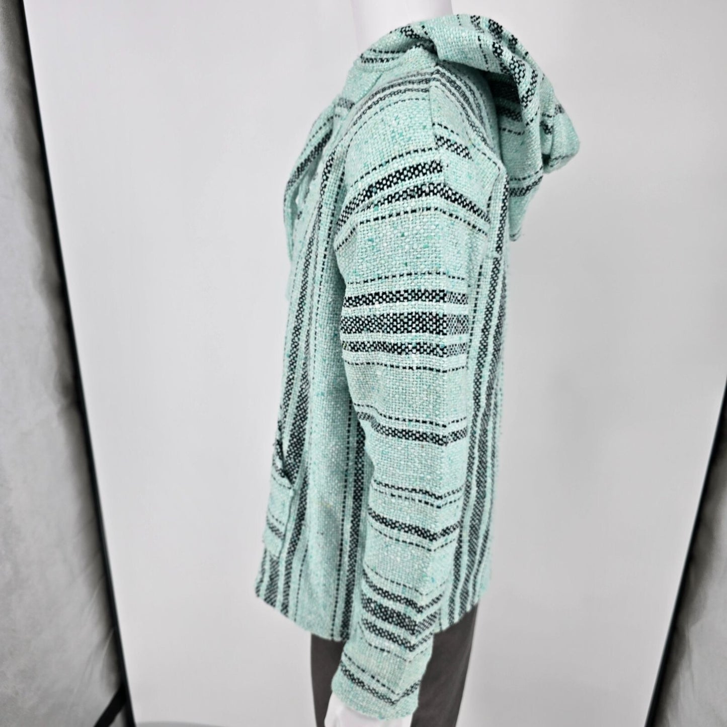 Molina Made in Mexico Mexican Striped Pattern Mint Gren Baja Hoodie Pullover (S)