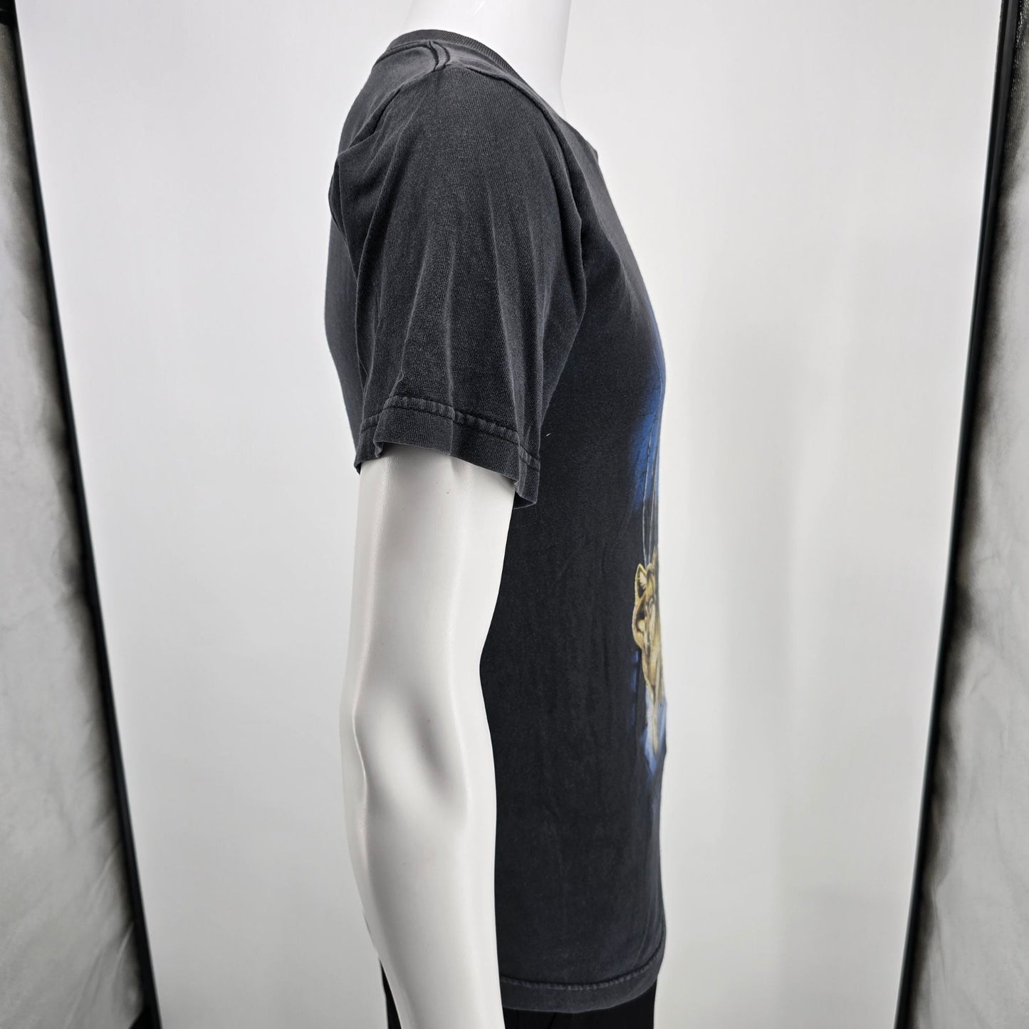 Wild 1990s Human-i-ties "Wild Earth" Moonlit Forest Wolf Graphic T-Shirt (S)