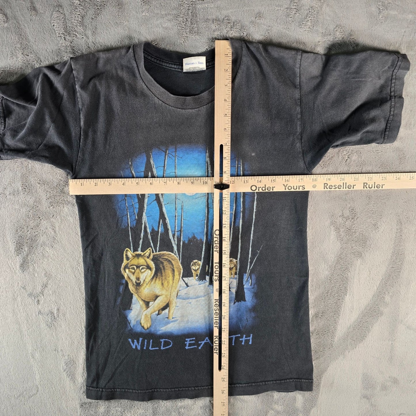 Wild 1990s Human-i-ties "Wild Earth" Moonlit Forest Wolf Graphic T-Shirt (S)