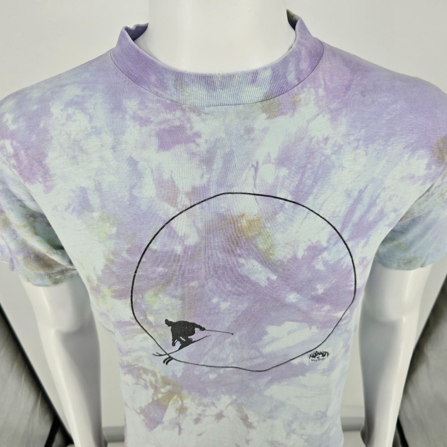 Vintage 1990s HEAVY Pastel Tie-Dye Jerry Werner Skiing Graphic T-Shirt (M)
