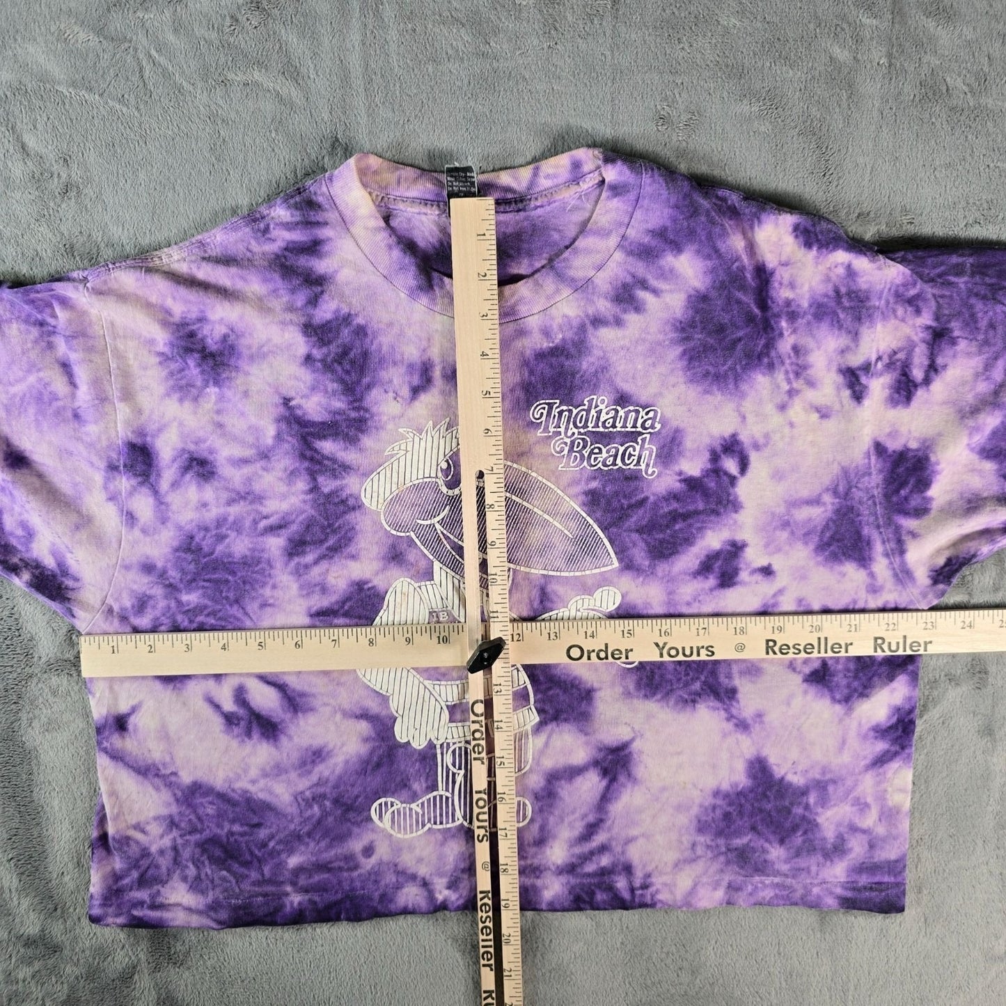 Vintage 1990s Sherry's Best Indiana Beach IB Crow Tie-Dye Crop T-Shirt (OS/L/XL)
