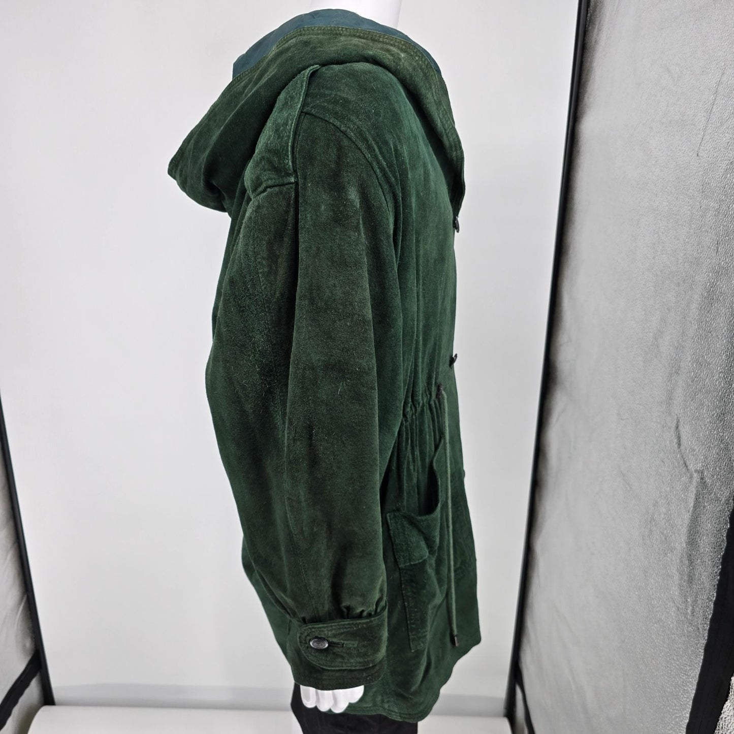 Vintage 1990s G-III Forest Green Hooded Suede Insulated Parka Jacket (Large)