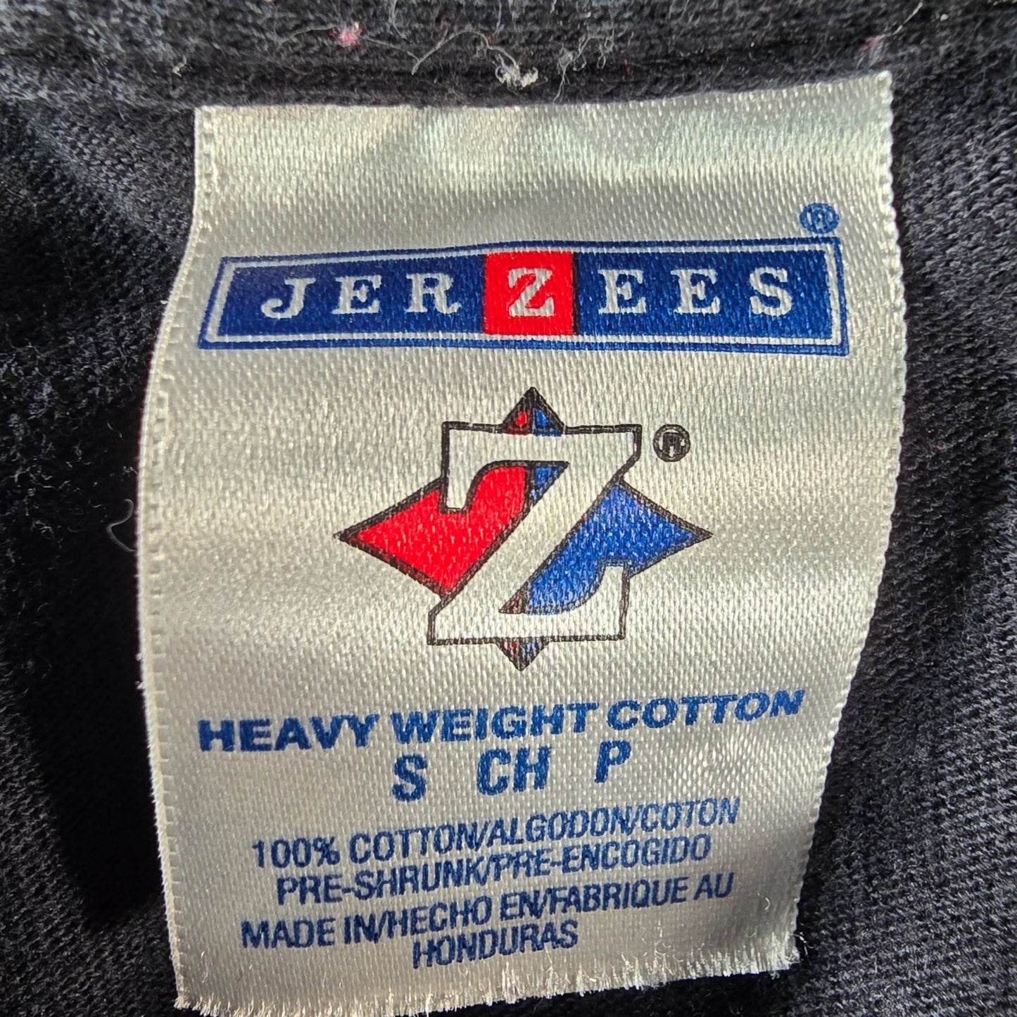 Heavily Worn 2000s Jerzees Heavyweight Cotton Black Kiss Band T-Shirt (S)