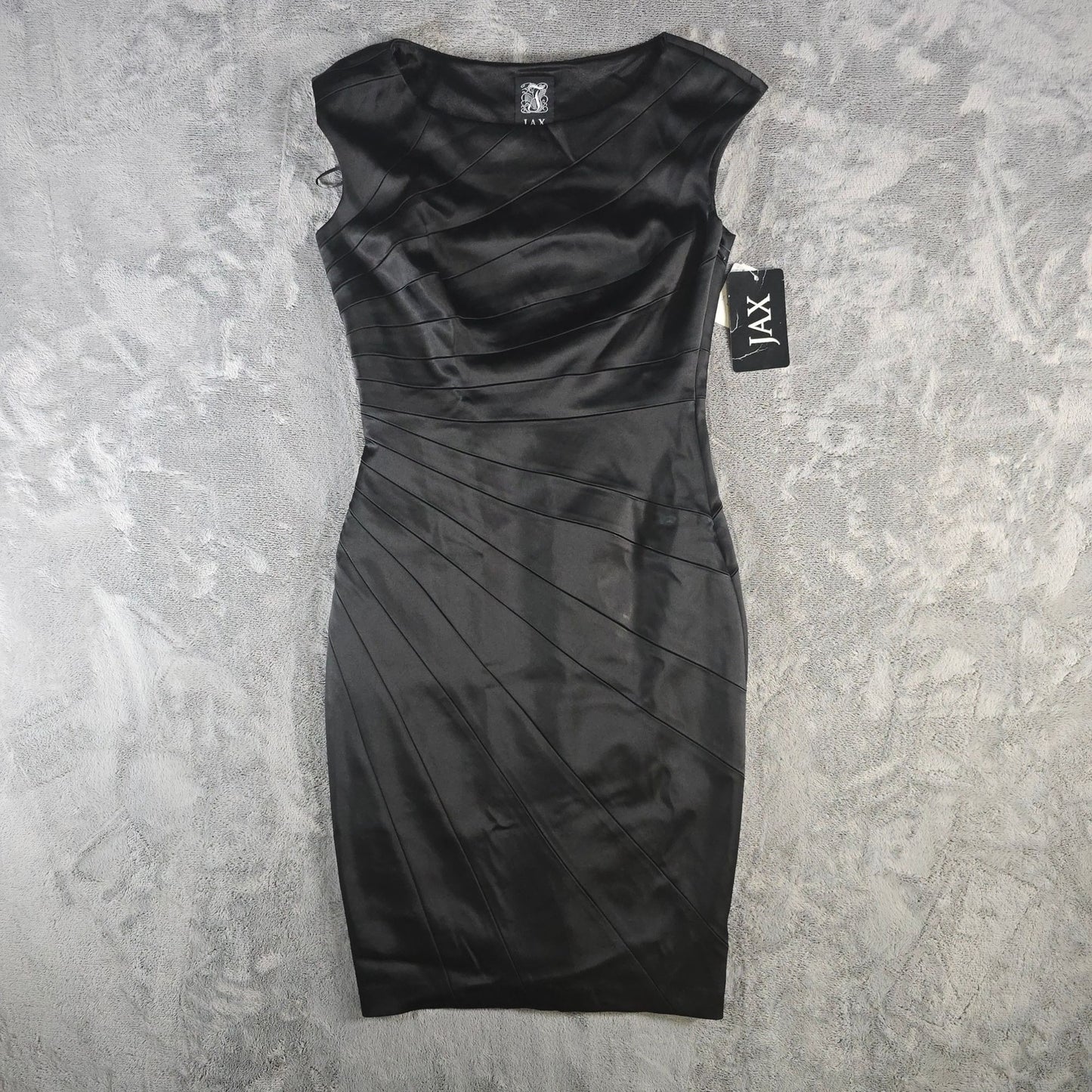 NWT 2010s Jax Black Satin Shutter Pleat Sheath Cocktail Dress (Size 6/Small)