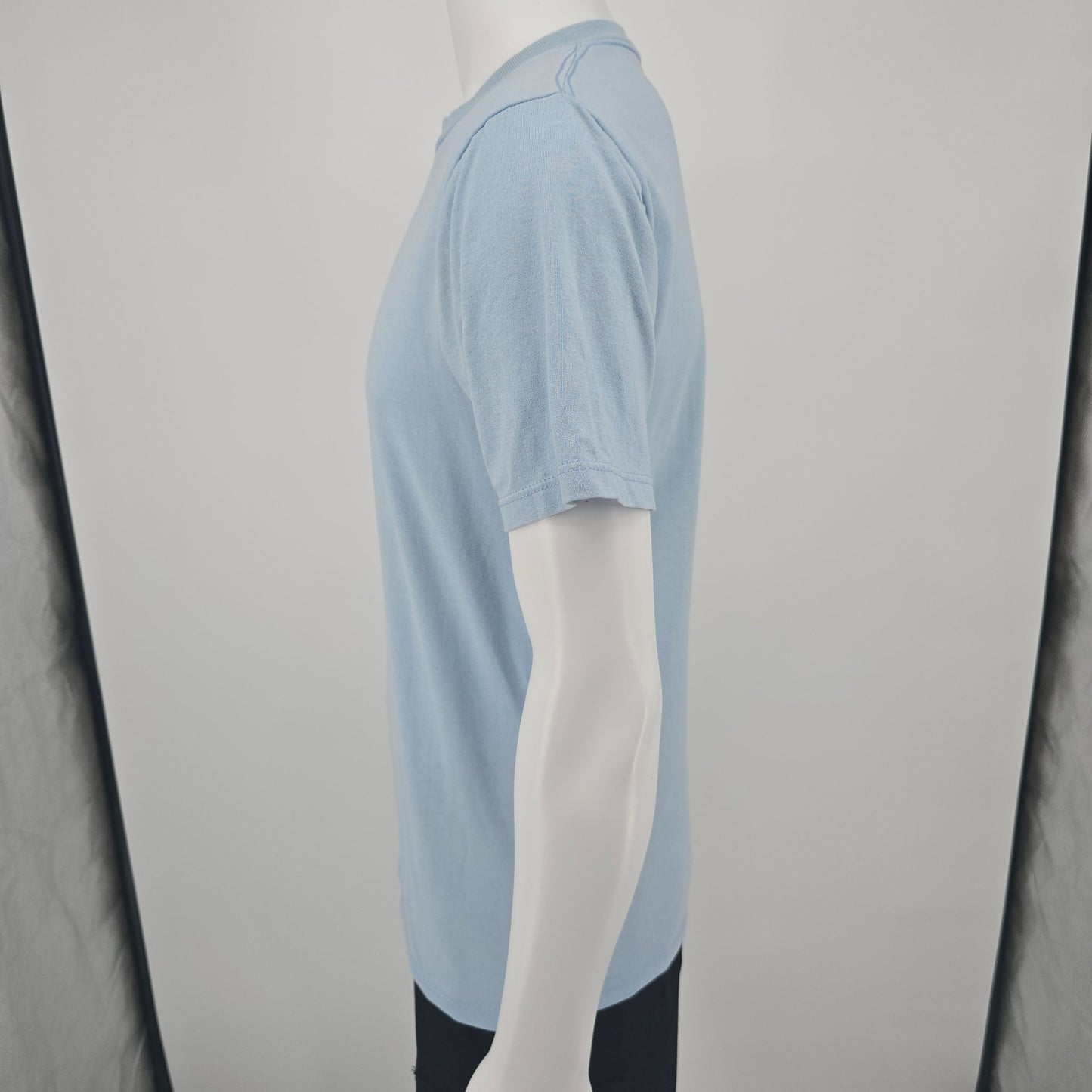 Vintage 1990s Jerzees 50/50 Heavyweight Light Blue/Pale Blue Blank T-Shirt (M)