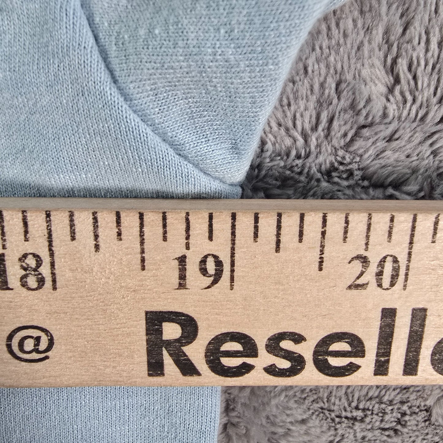 Vintage 1990s Jerzees 50/50 Heavyweight Light Blue/Pale Blue Blank T-Shirt (M)