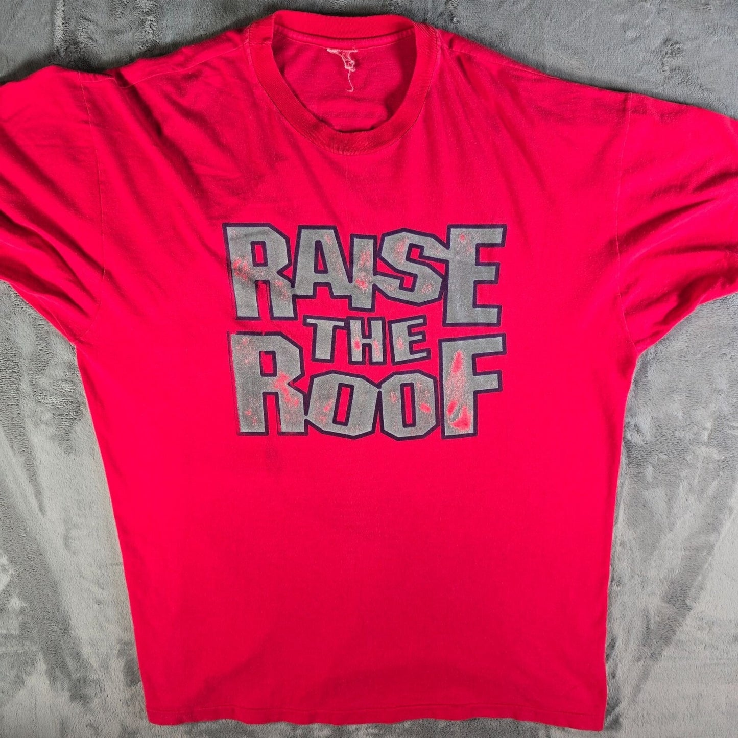 Vintage "1990s Raise The Roof It's Playoff Time!" Single Stitch T-Shirt (2XL)
