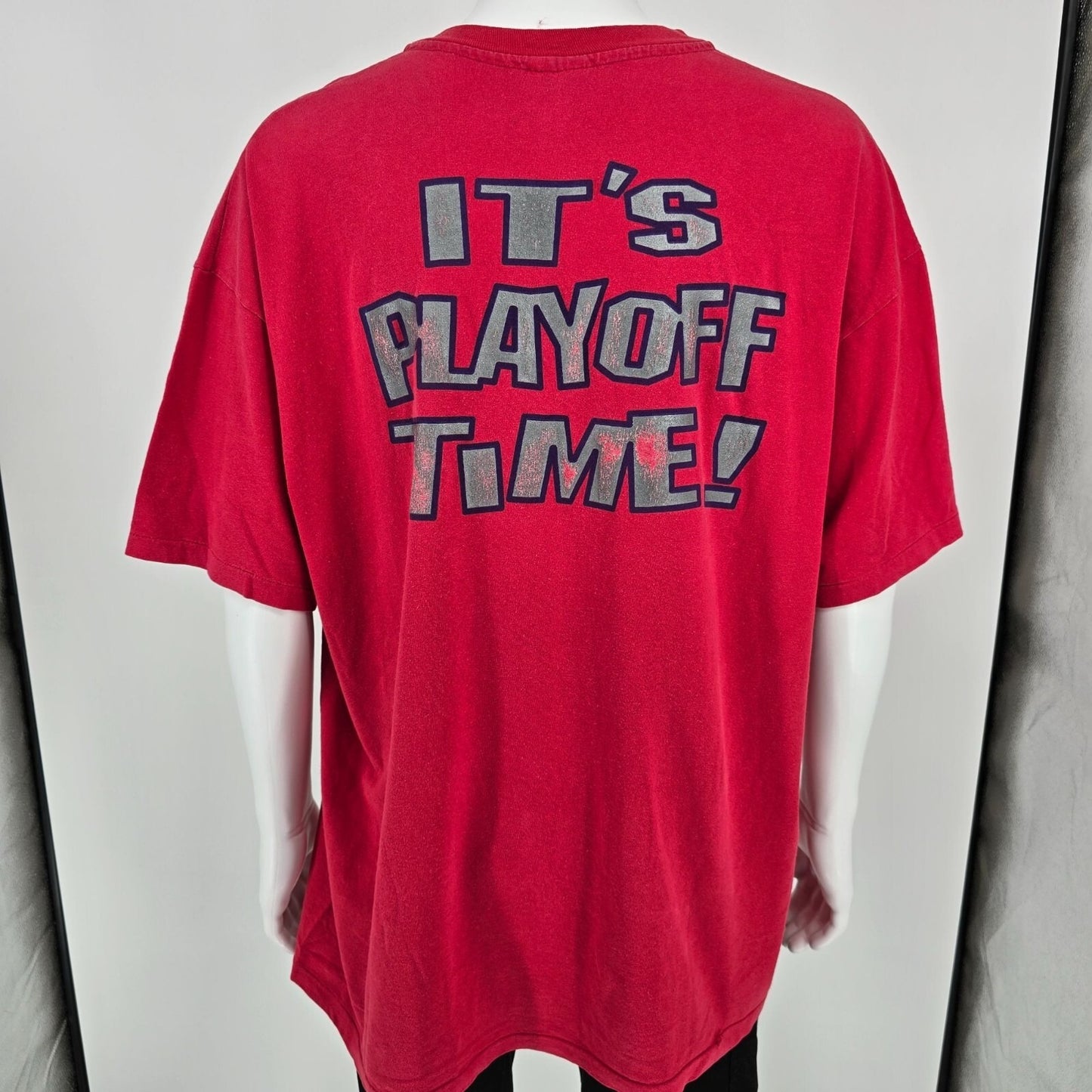 Vintage "1990s Raise The Roof It's Playoff Time!" Single Stitch T-Shirt (2XL)