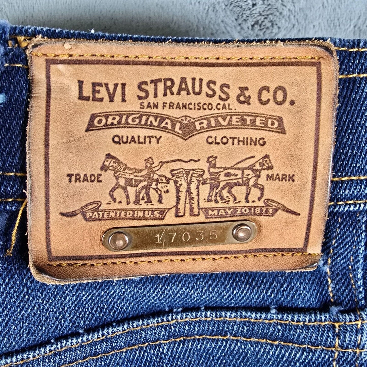 Vintage 1984 Levi's For Men USA Olympics Logo Orange Tab Blue Jeans (32x24)