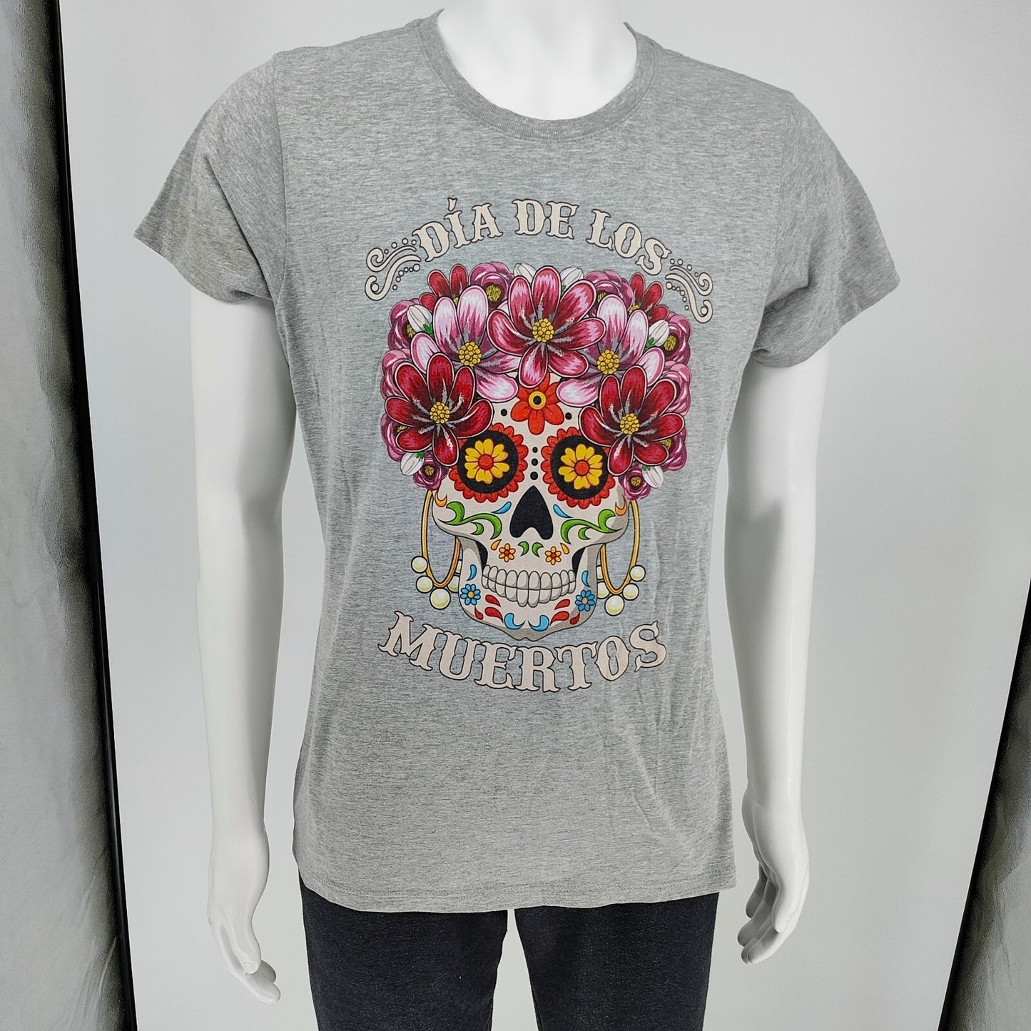 Port & Company Dia De Los Muertos Sugar Skull T-Shirt (Women's XL) *FLAW*