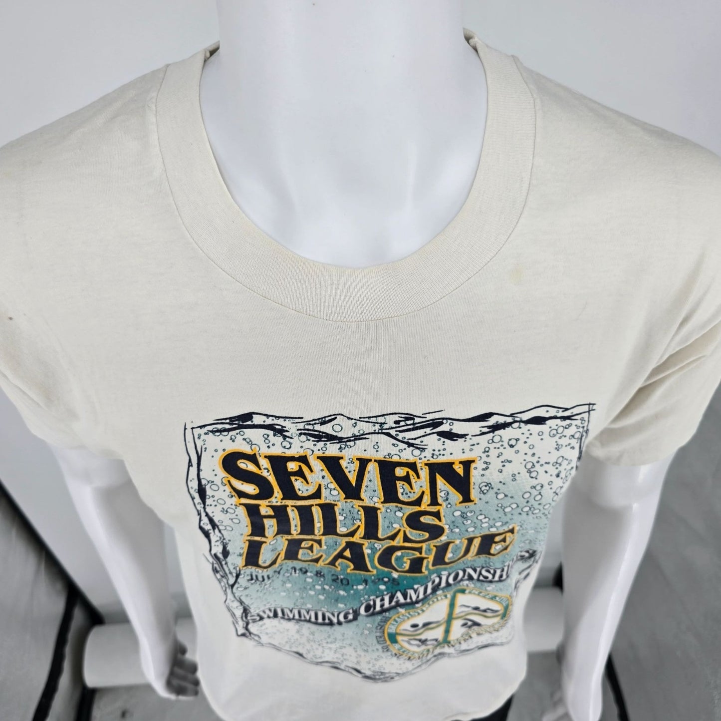 Vintage 1995 Cincinnati Seven Hills League Swimming Championships T-Shirt (L)