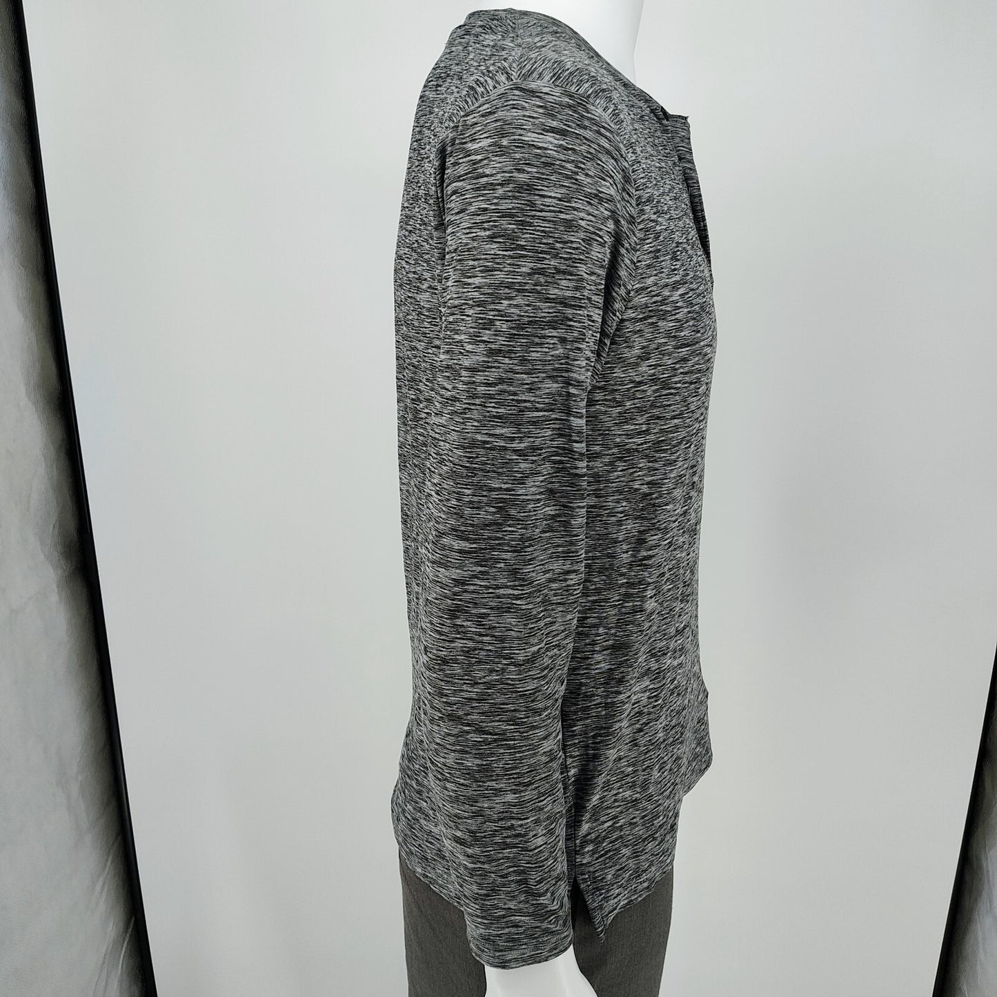 Rugby University Black/Gray Long Sleeve Stretch Hooded Henley (Small)