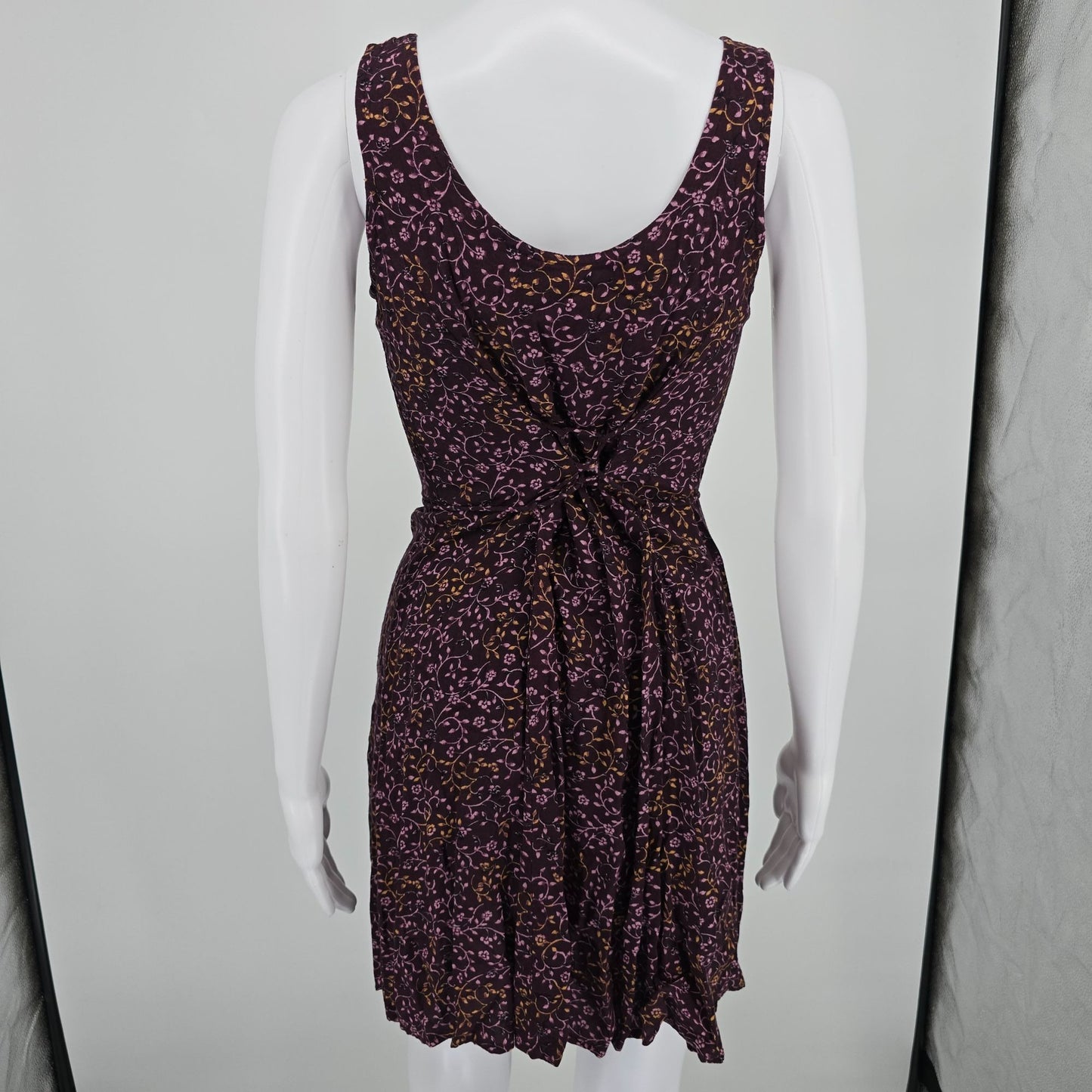 Vintage 1990s DBY Purple Floral Rayon Button Front Sleeveless Mini Sundress (S)