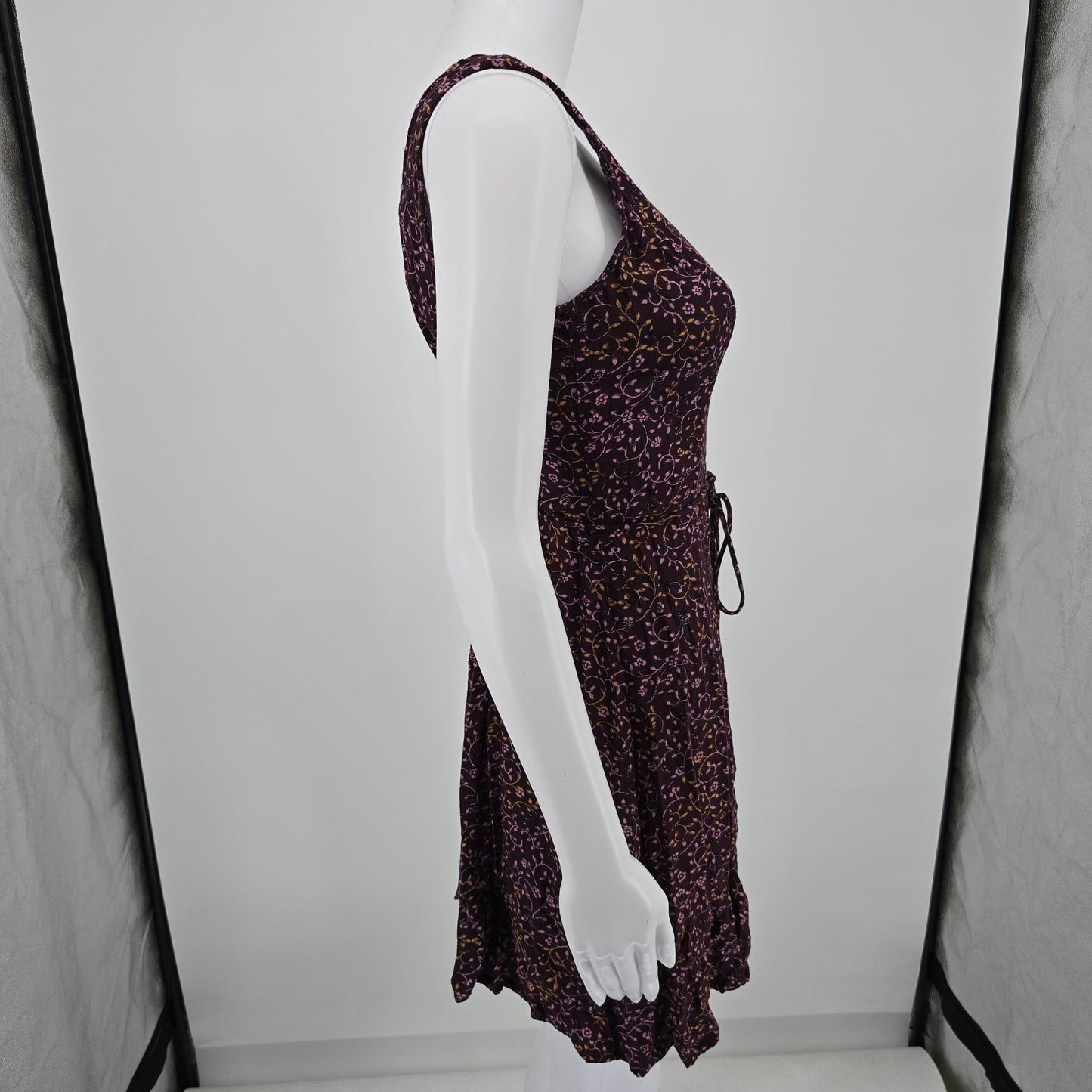 Vintage 1990s DBY Purple Floral Rayon Button Front Sleeveless Mini Sundress (S)